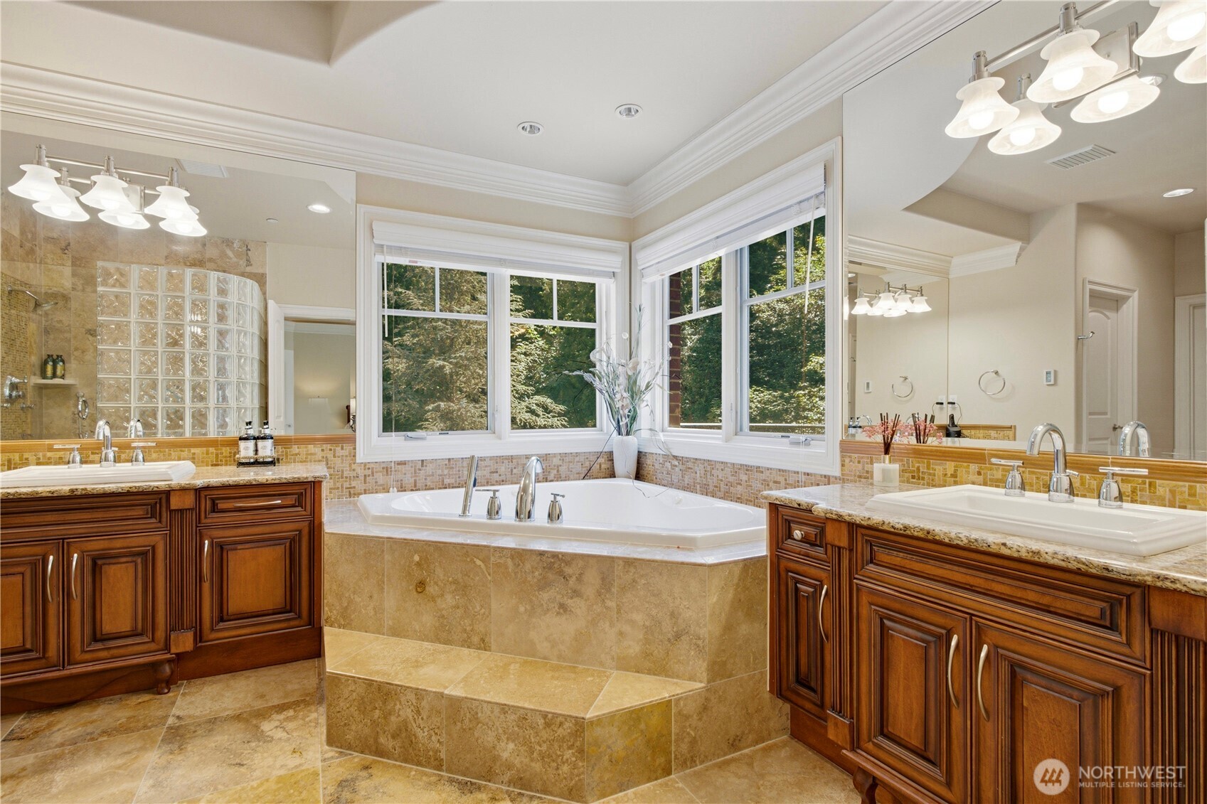 24282 SE 147th Place