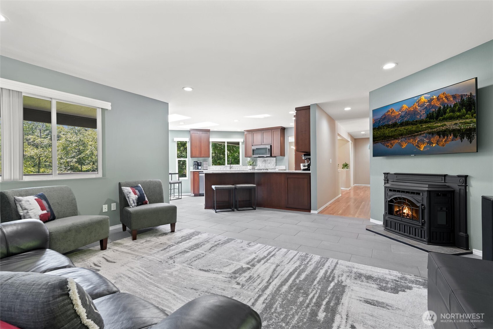 3809 234th Street NE