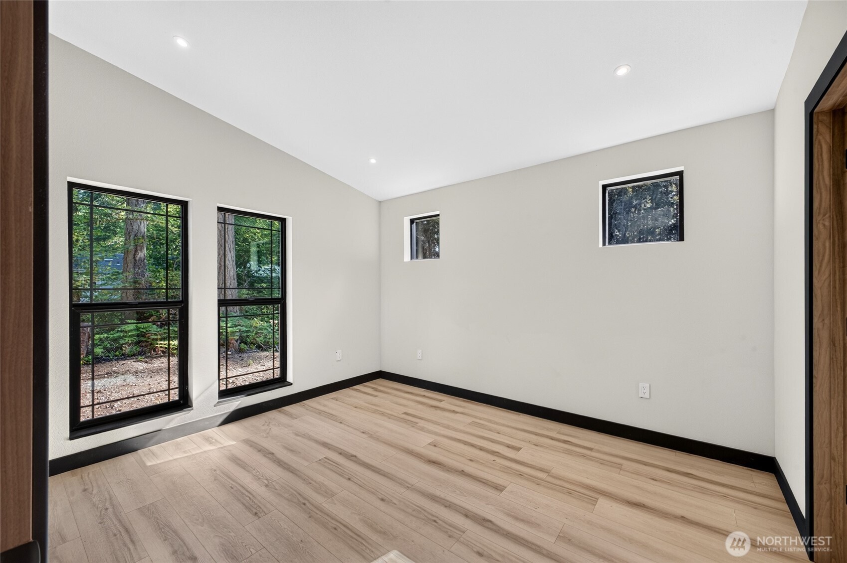 11215 Juniper Place