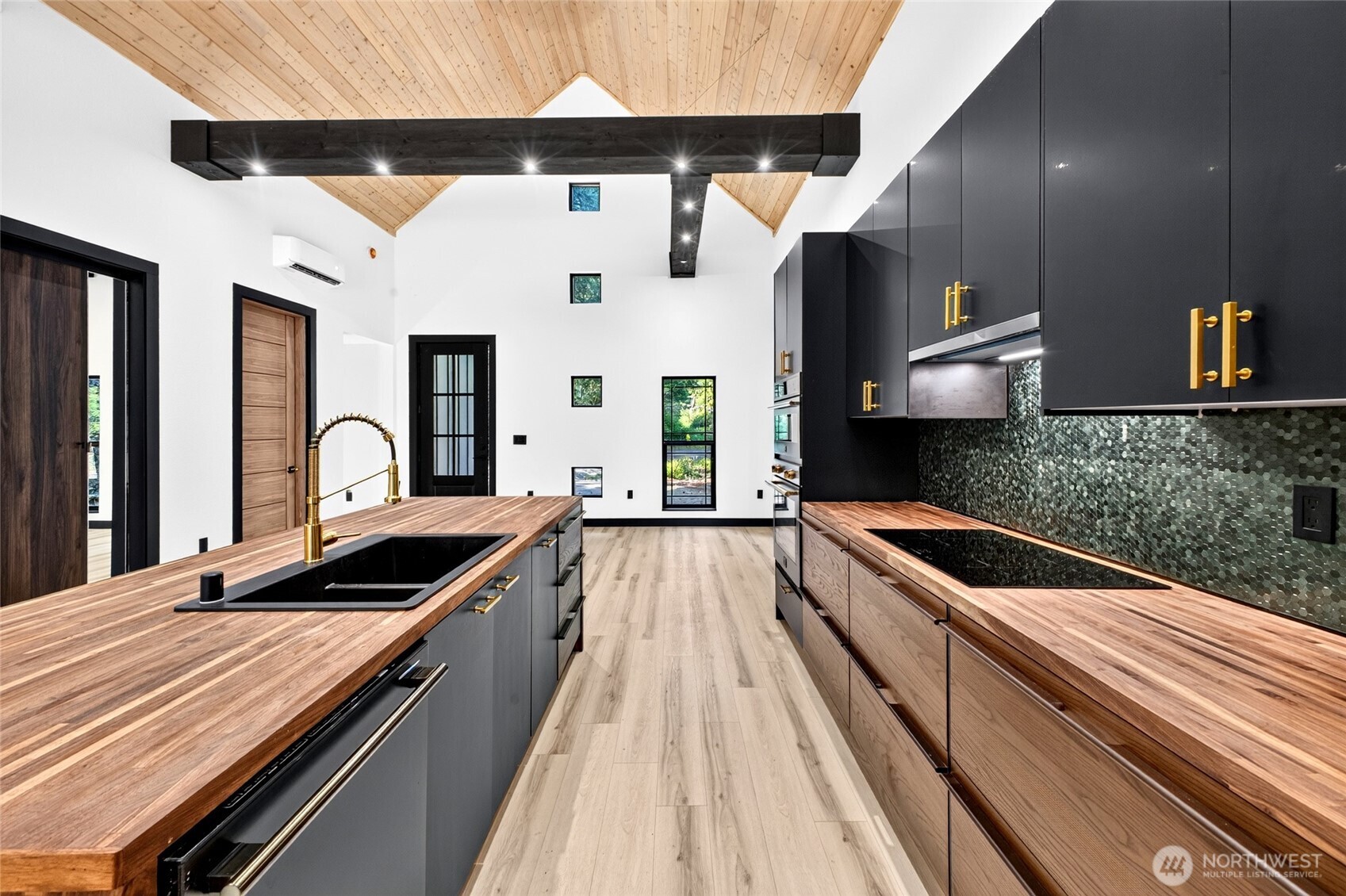 11215 Juniper Place