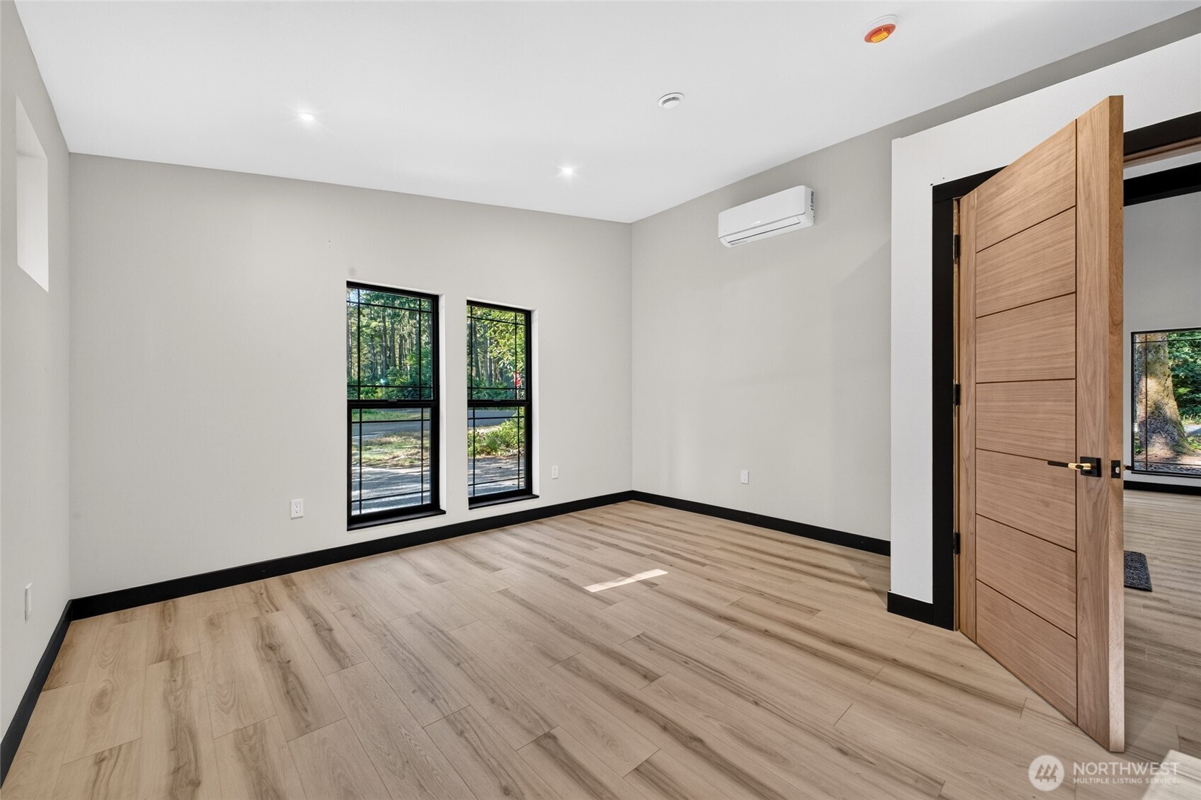 11215 Juniper Place
