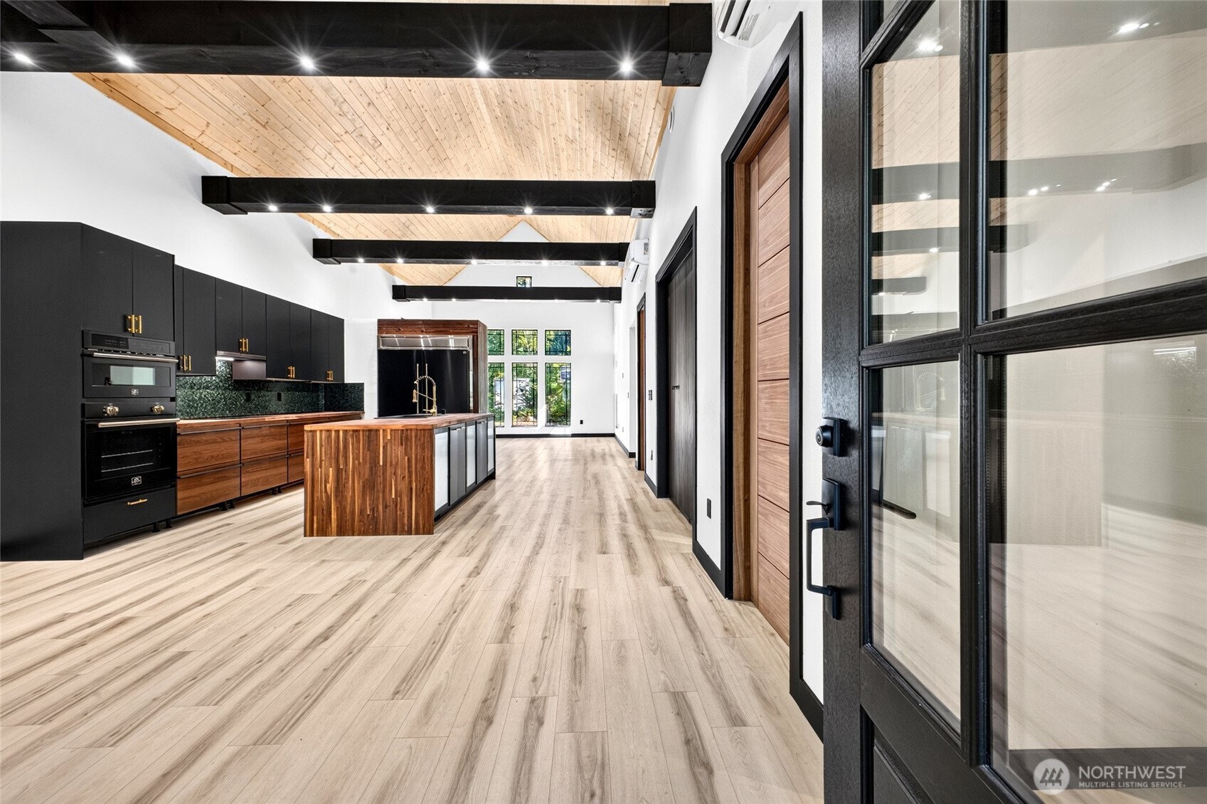 11215 Juniper Place