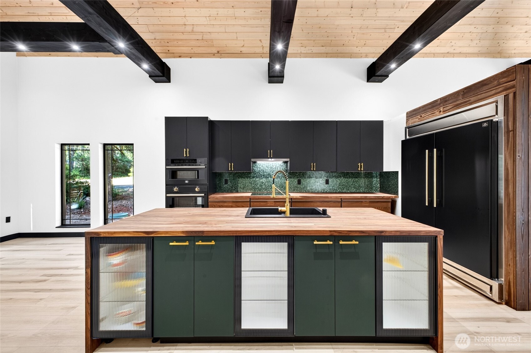 11215 Juniper Place