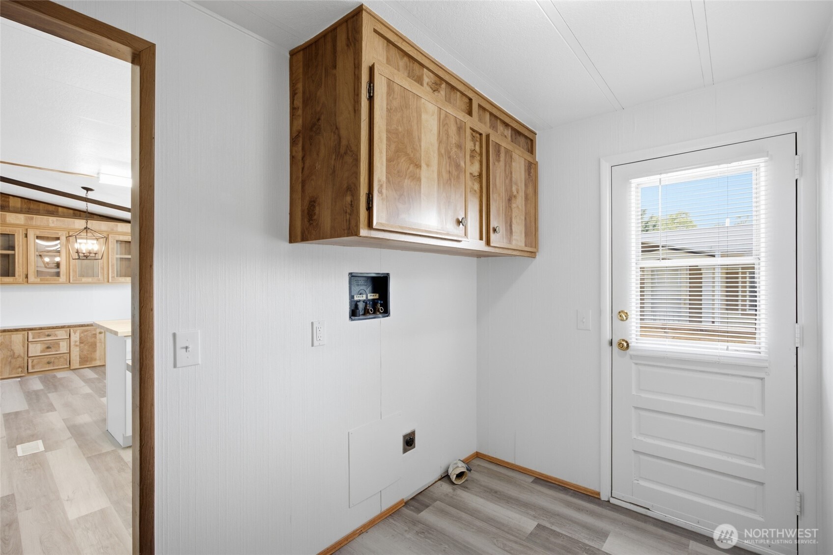 4815 Airway Drive NE Unit: 104