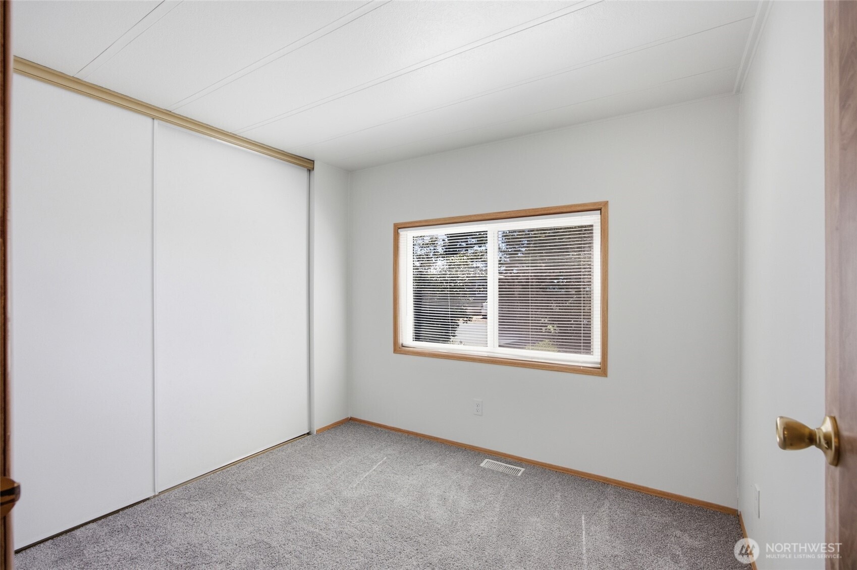4815 Airway Drive NE Unit: 104