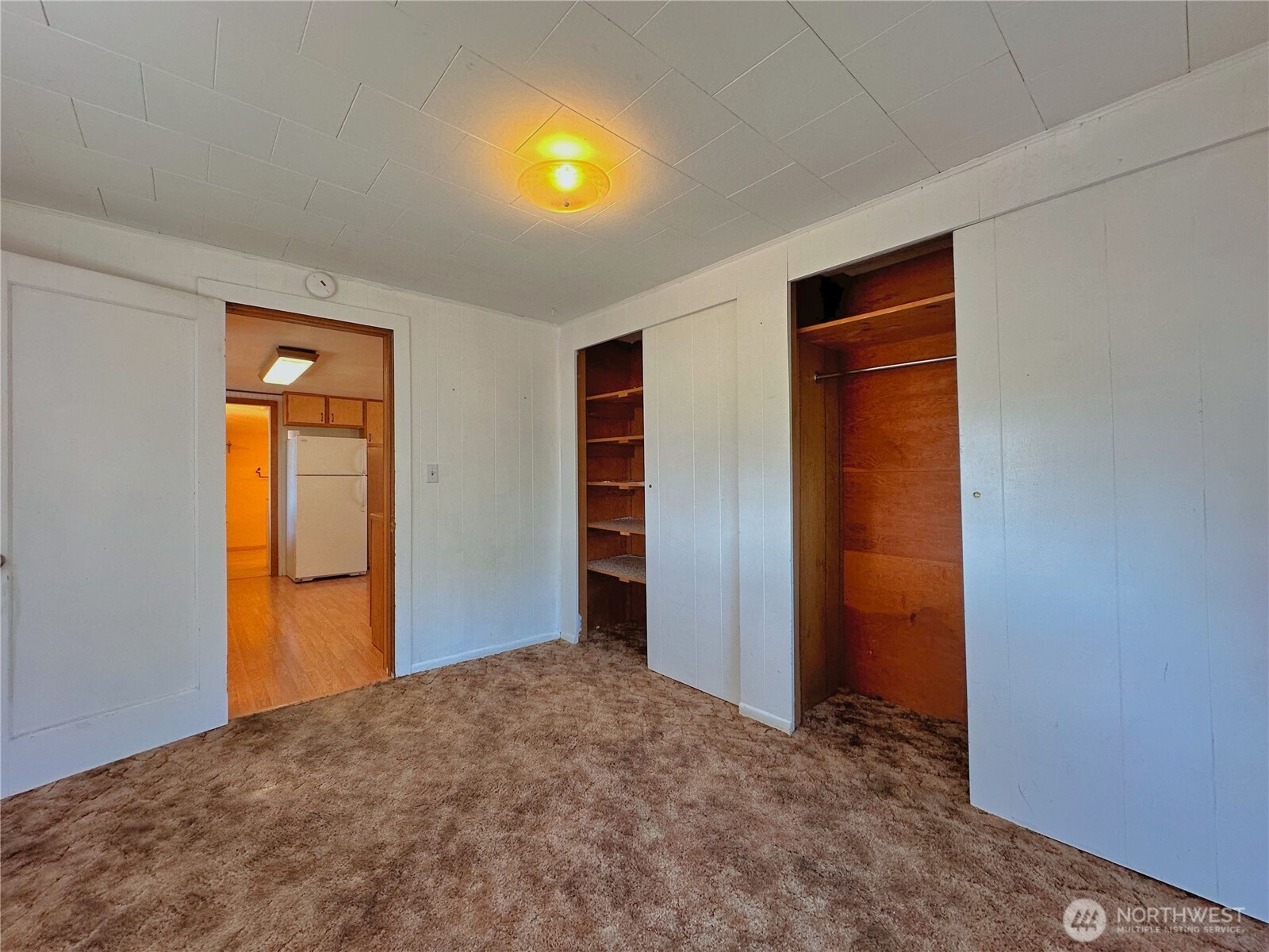 1211 Hughes Lane