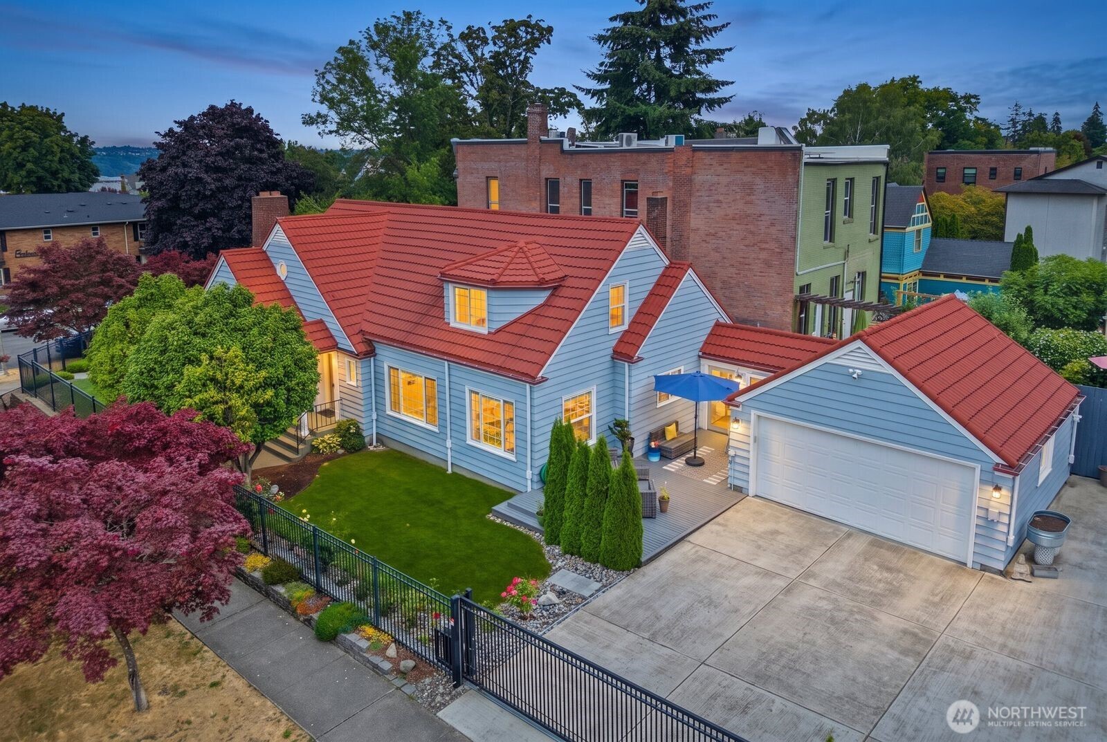 324 N Yakima Avenue