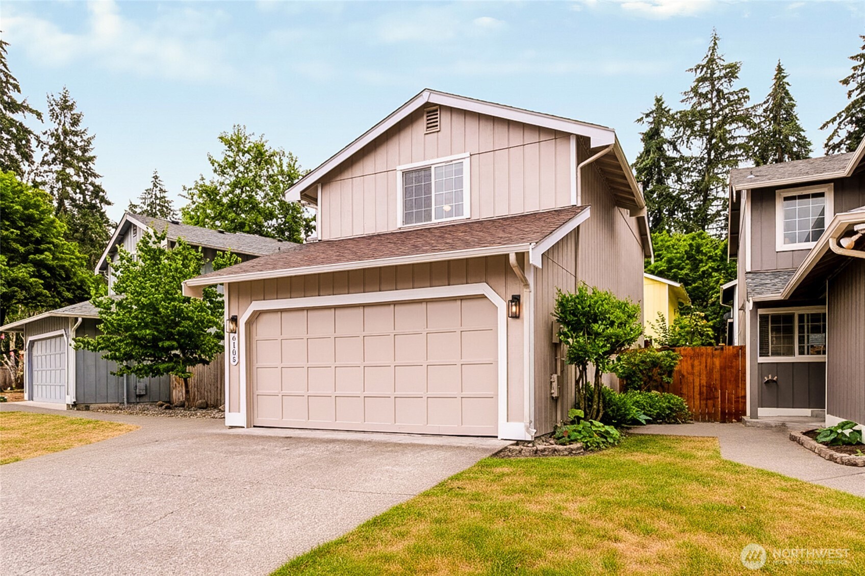 6105 Carmel Lane SE