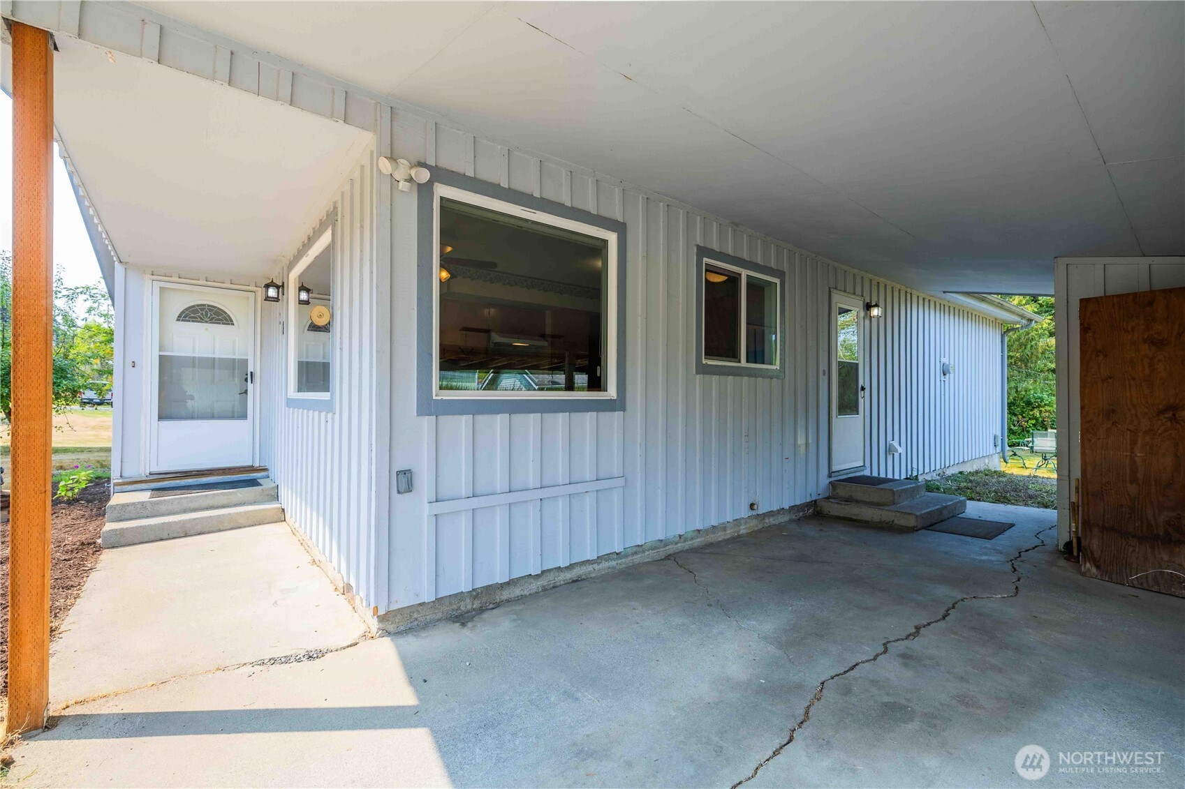 3811 E Sunset Drive