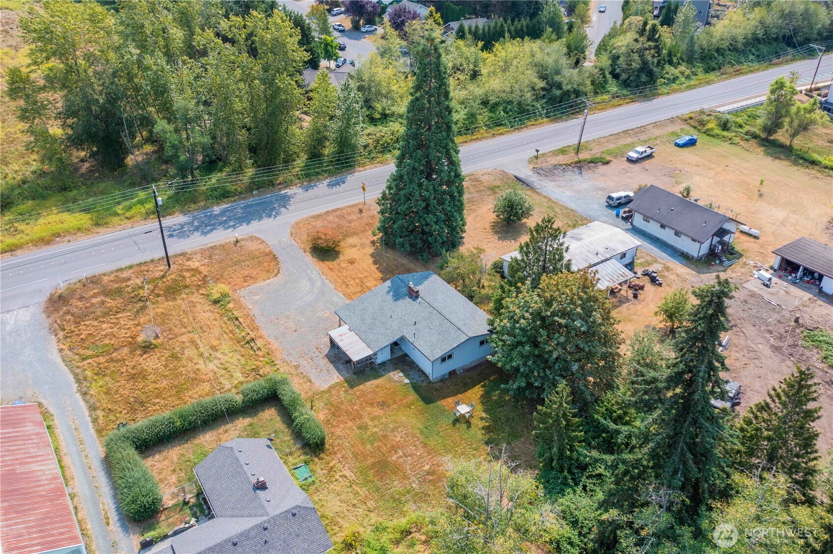 3811 E Sunset Drive
