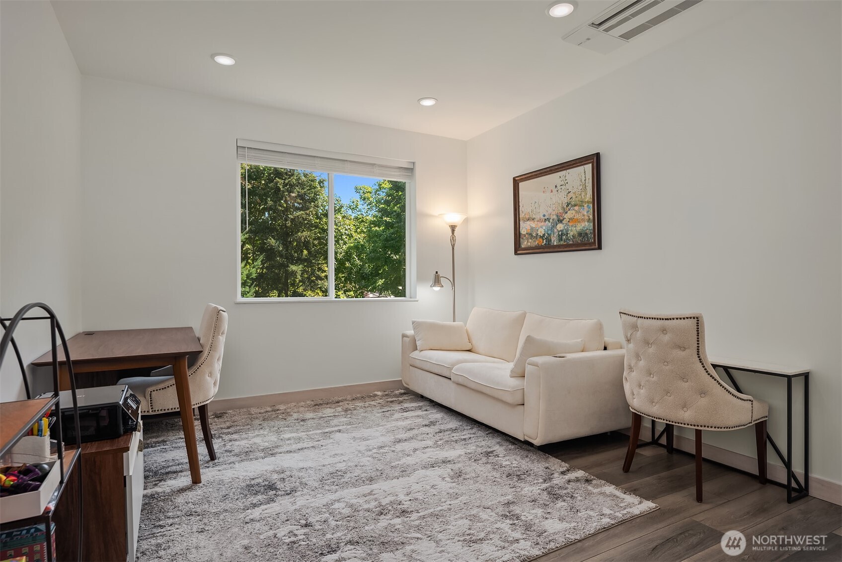 11502 6 Avenue NW Unit: 1