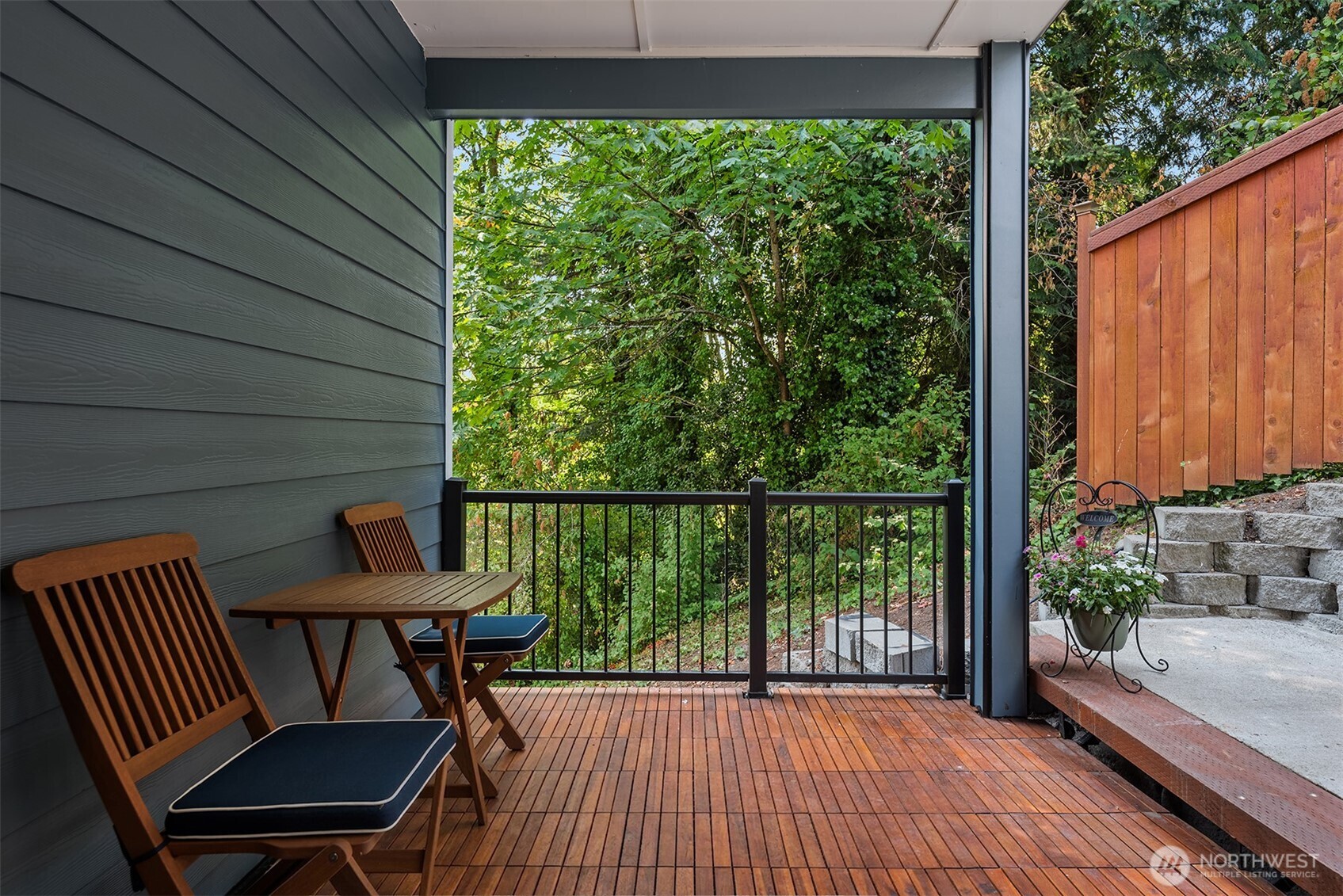 11502 6 Avenue NW Unit: 1