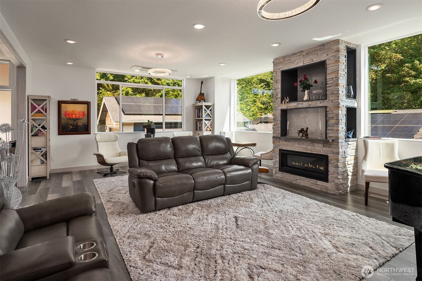 11502 6 Avenue NW Unit: 1