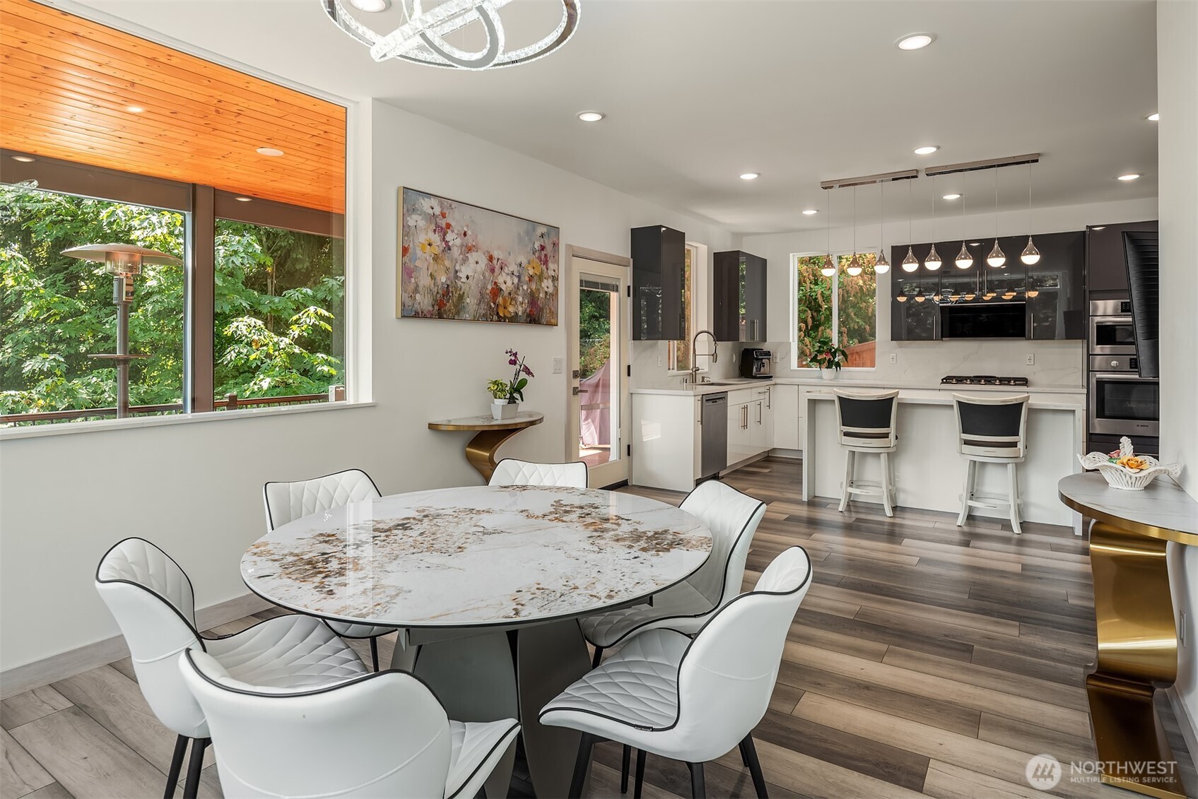 11502 6 Avenue NW Unit: 1