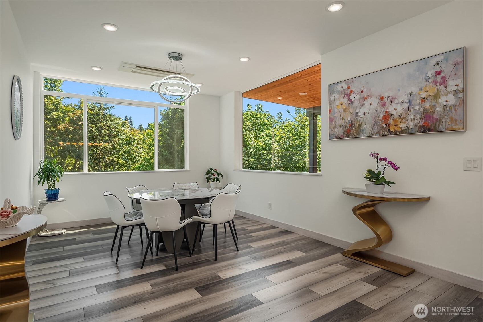 11502 6 Avenue NW Unit: 1