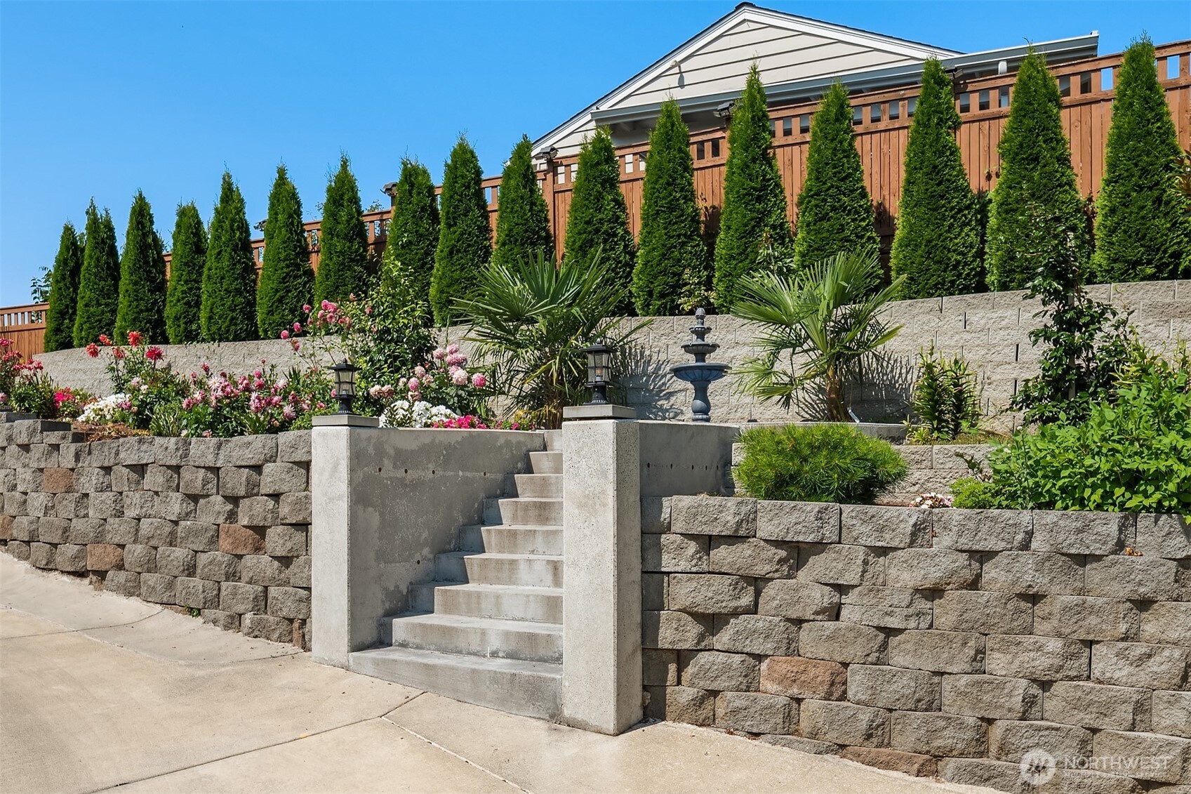11502 6 Avenue NW Unit: 1