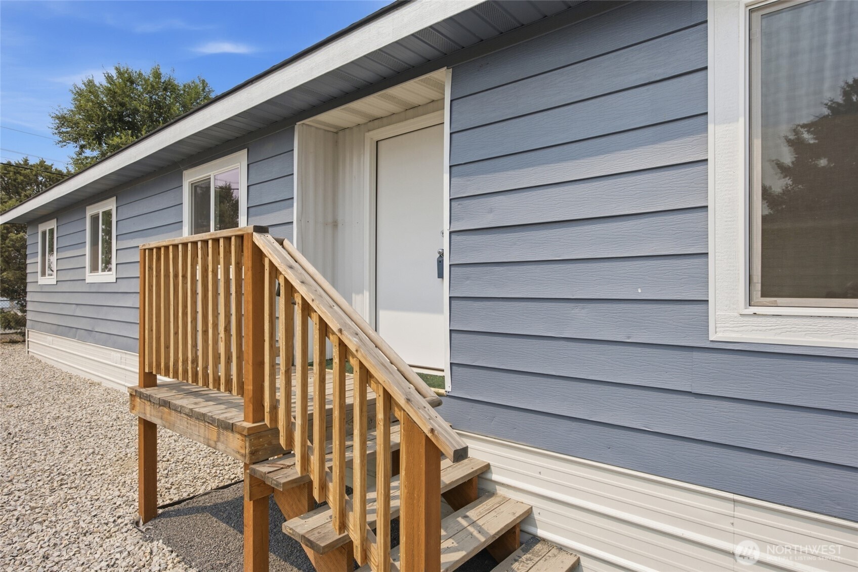 4816 Airway Drive NE Unit: 18