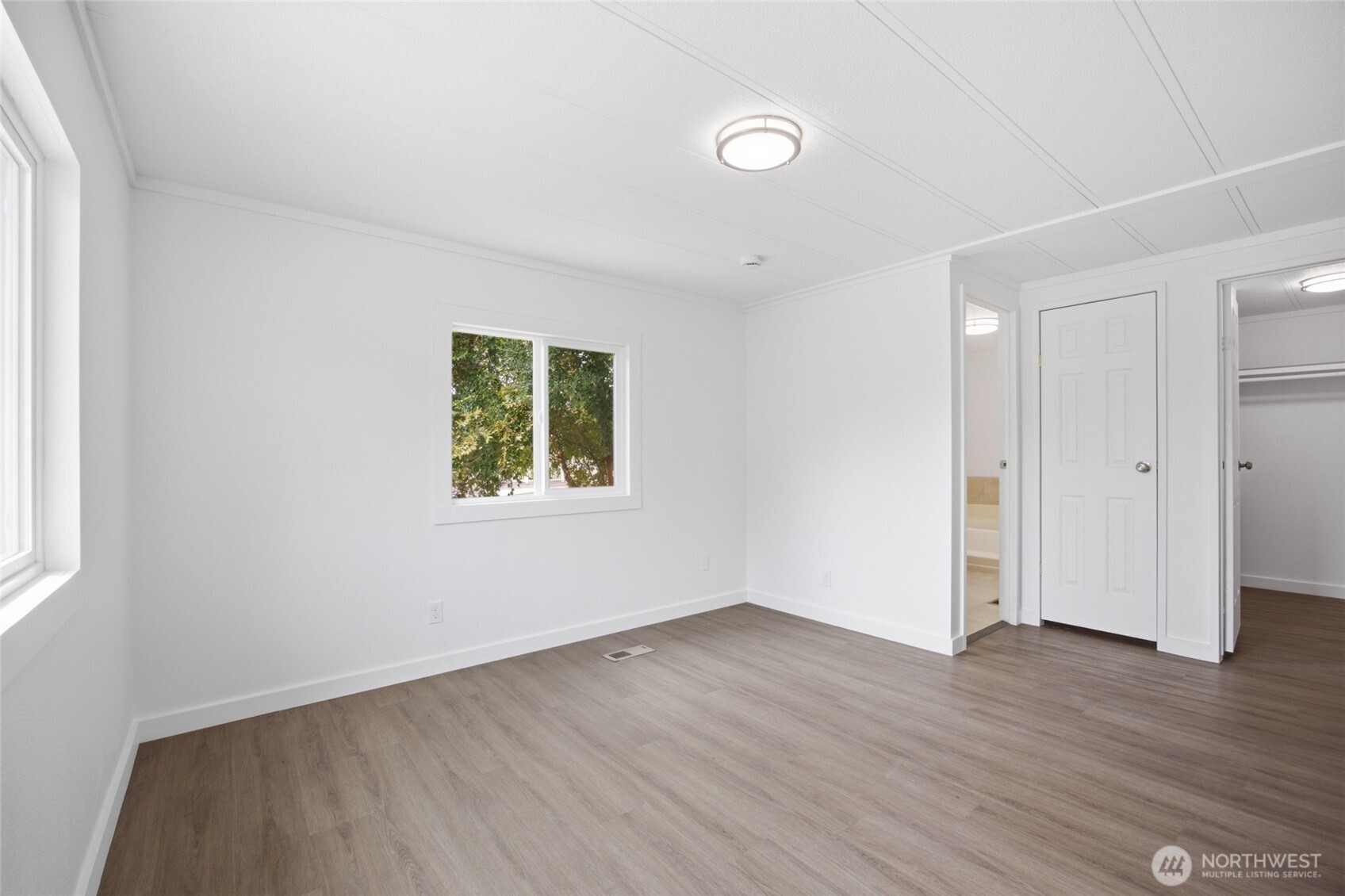 4816 Airway Drive NE Unit: 18