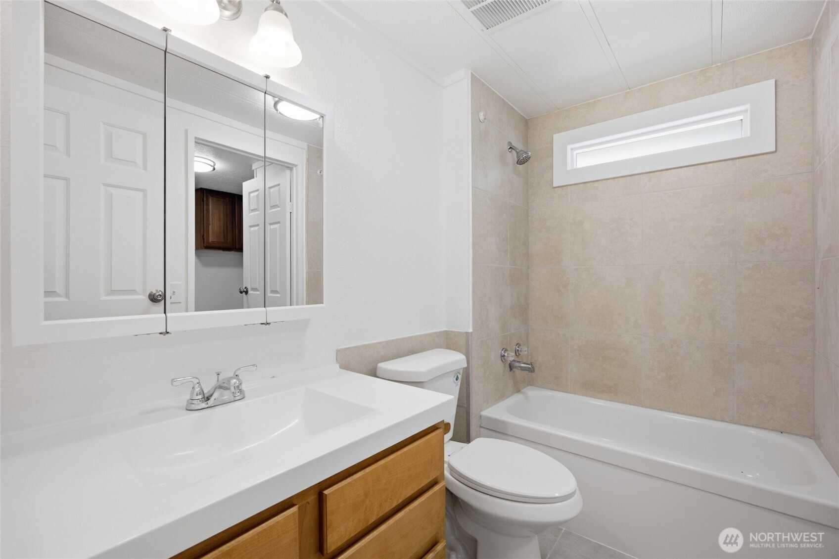 4816 Airway Drive NE Unit: 18