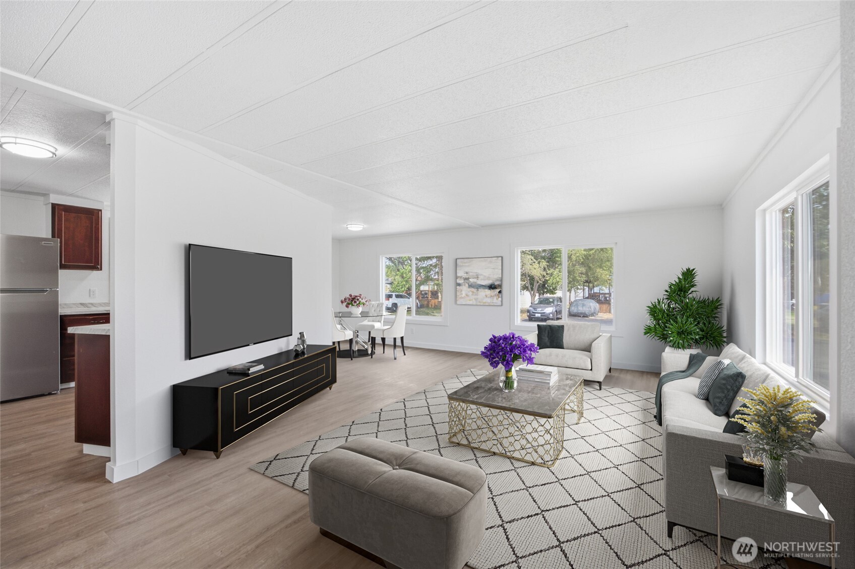 4816 Airway Drive NE Unit: 18