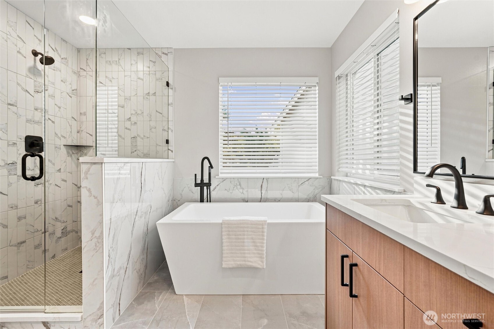 7649 NE 125th Street