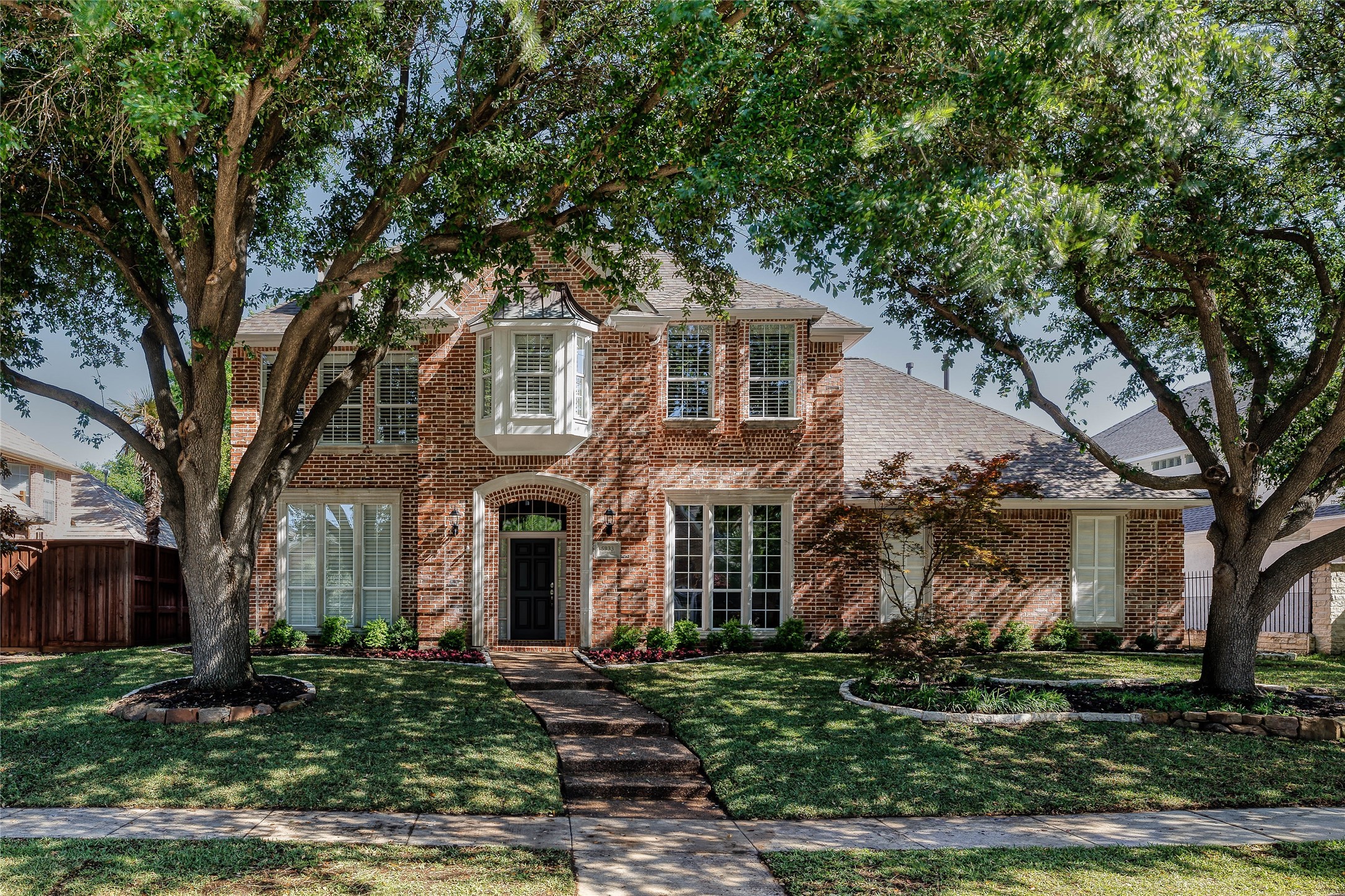 5933 Willowross Way