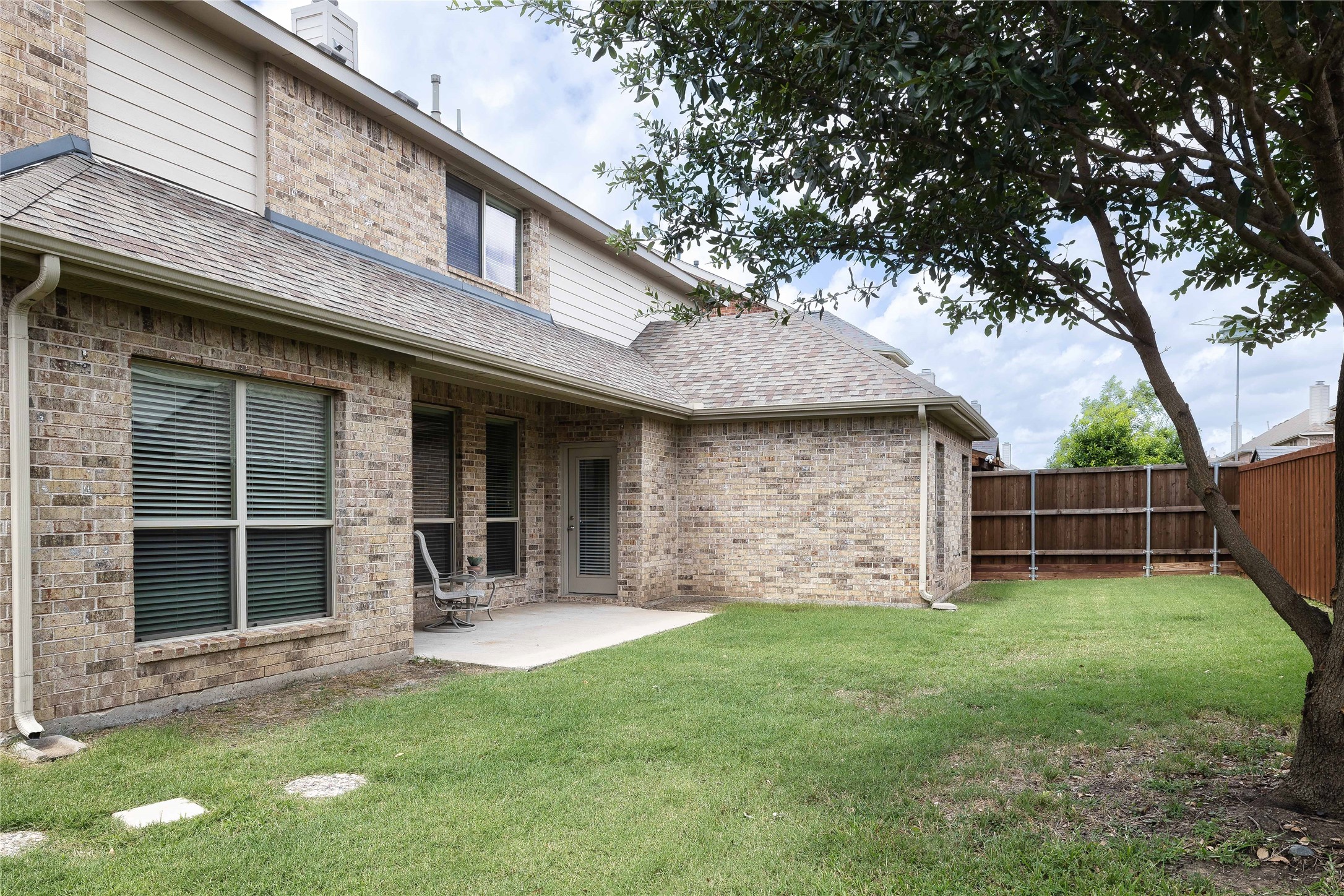 1627 Westfield Way