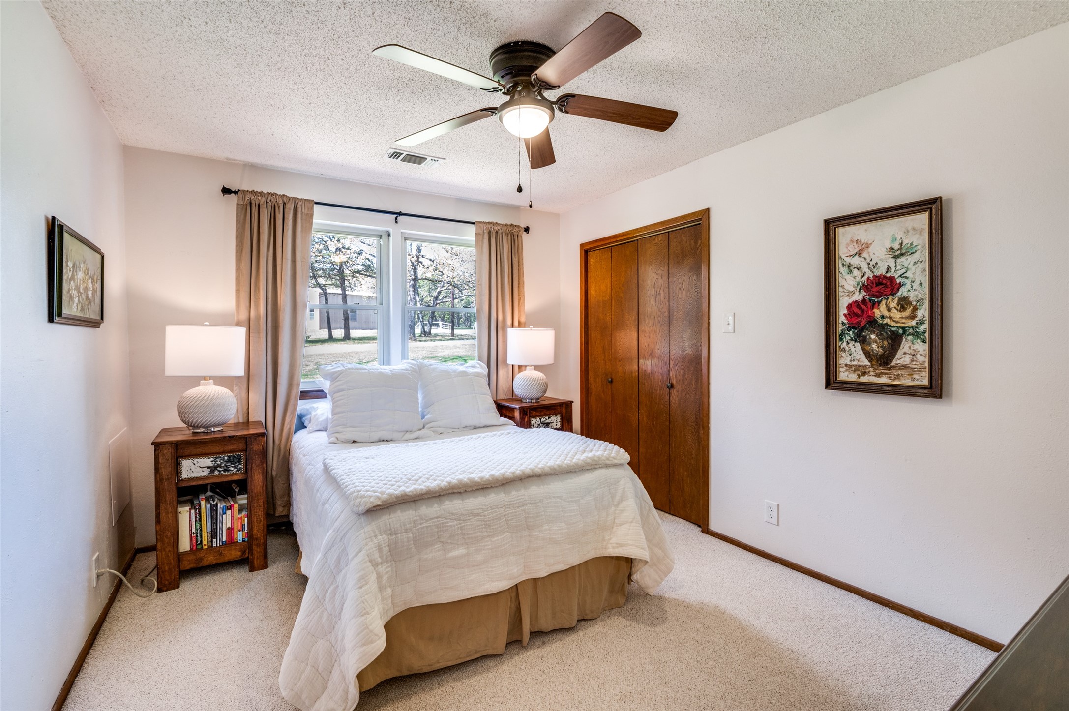 182 Huts Crossing Road