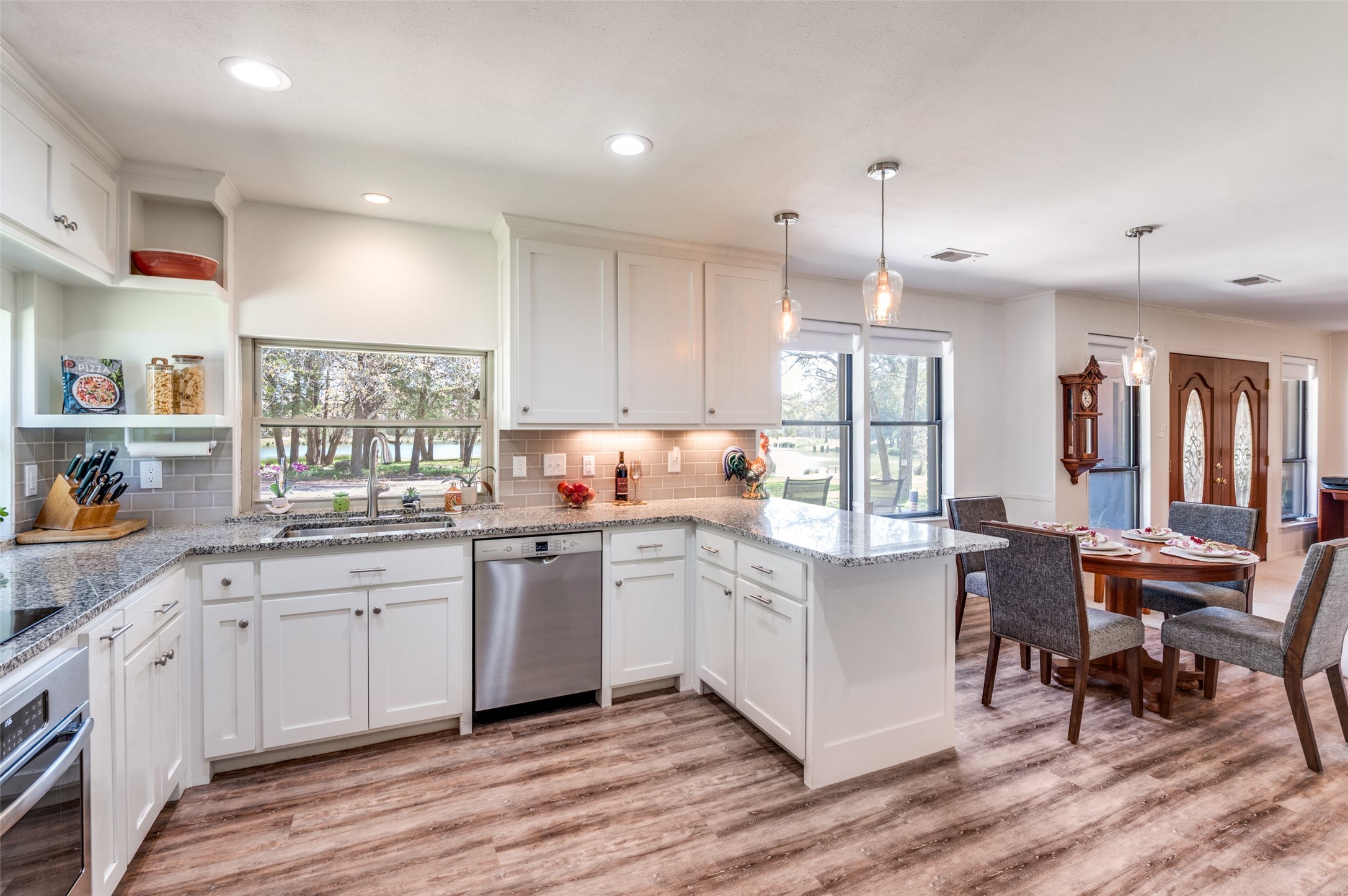 182 Huts Crossing Road