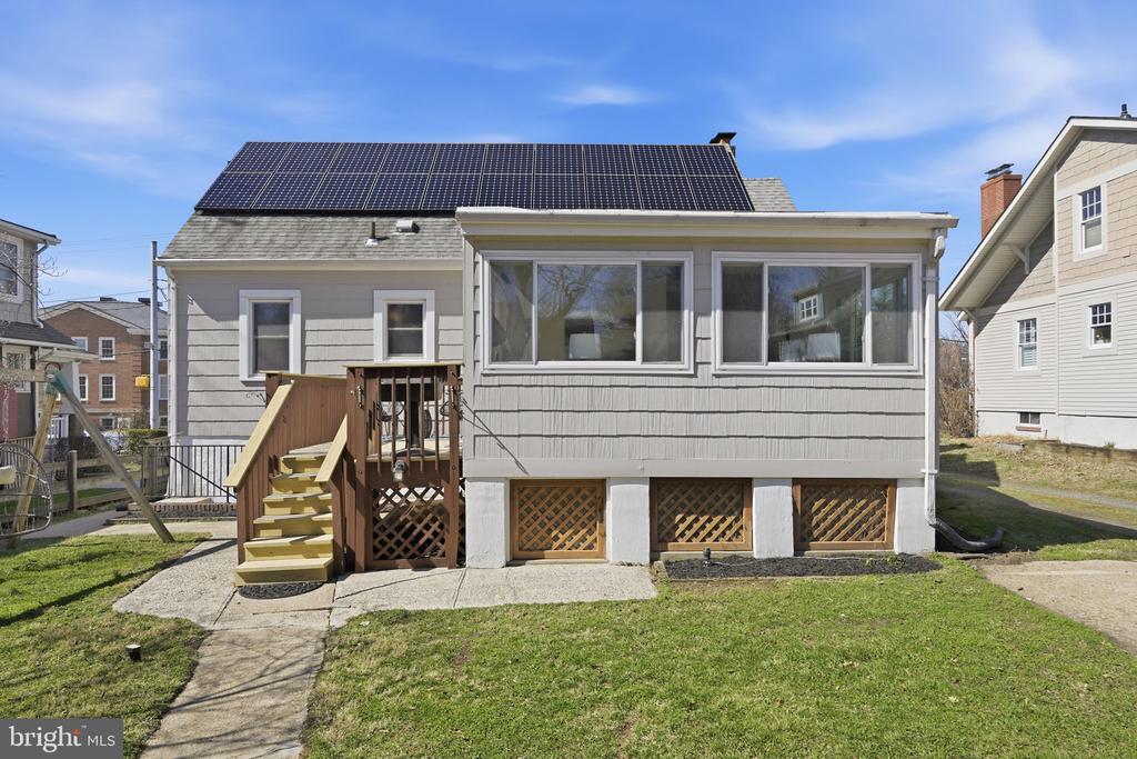 1529 N GLEBE ROAD