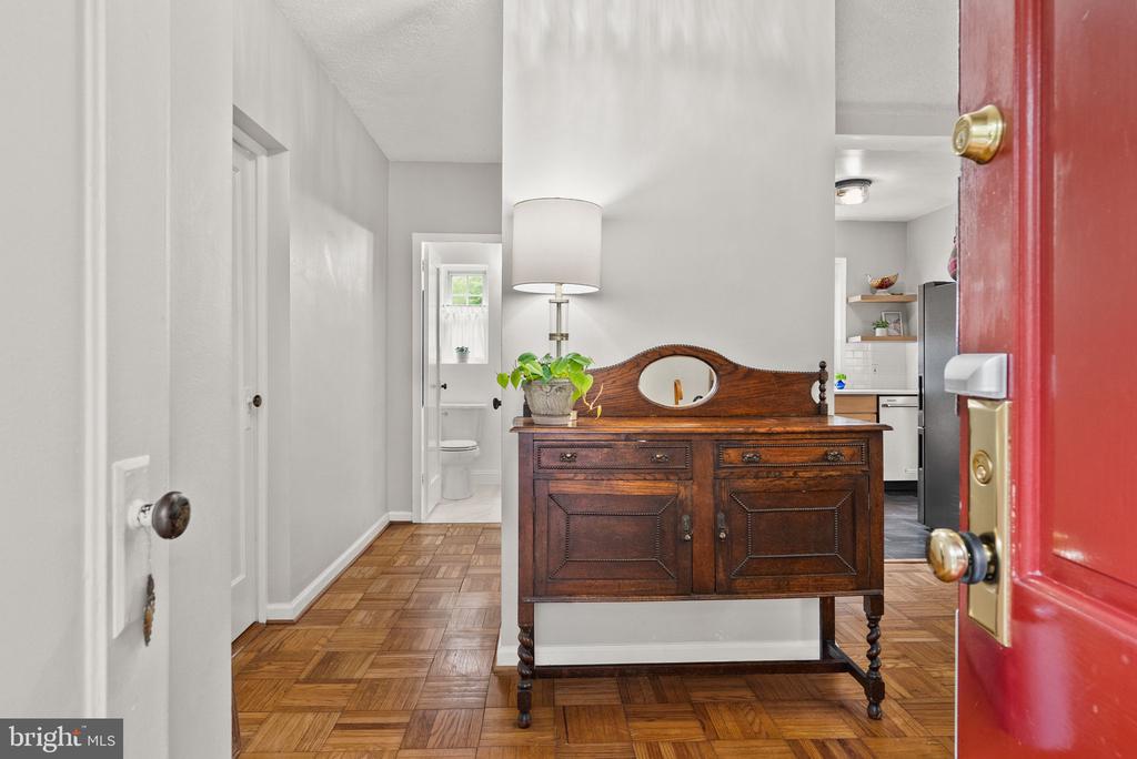 3414 GUNSTON ROAD