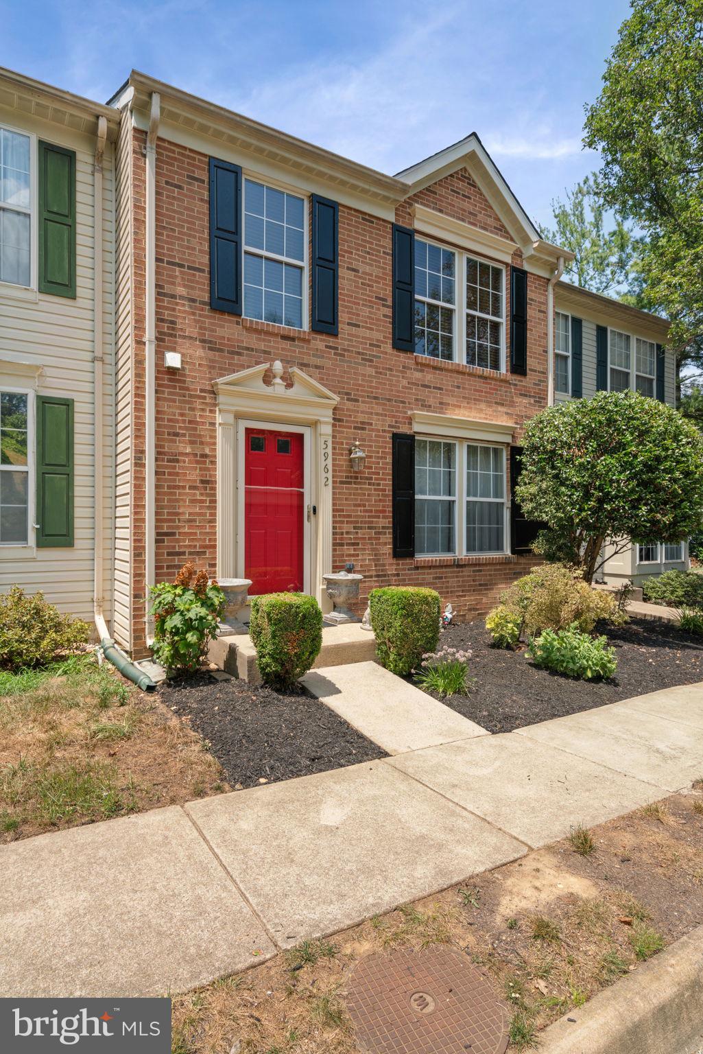 5962 EDGEHILL COURT