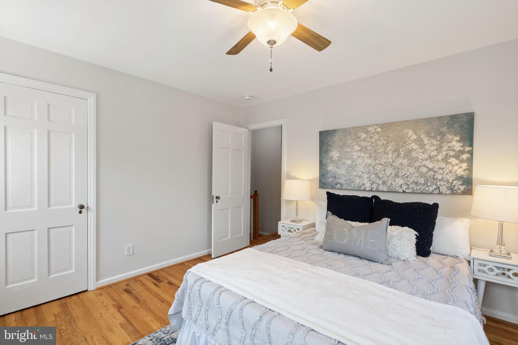 5934 WILLIAMSBURG ROAD