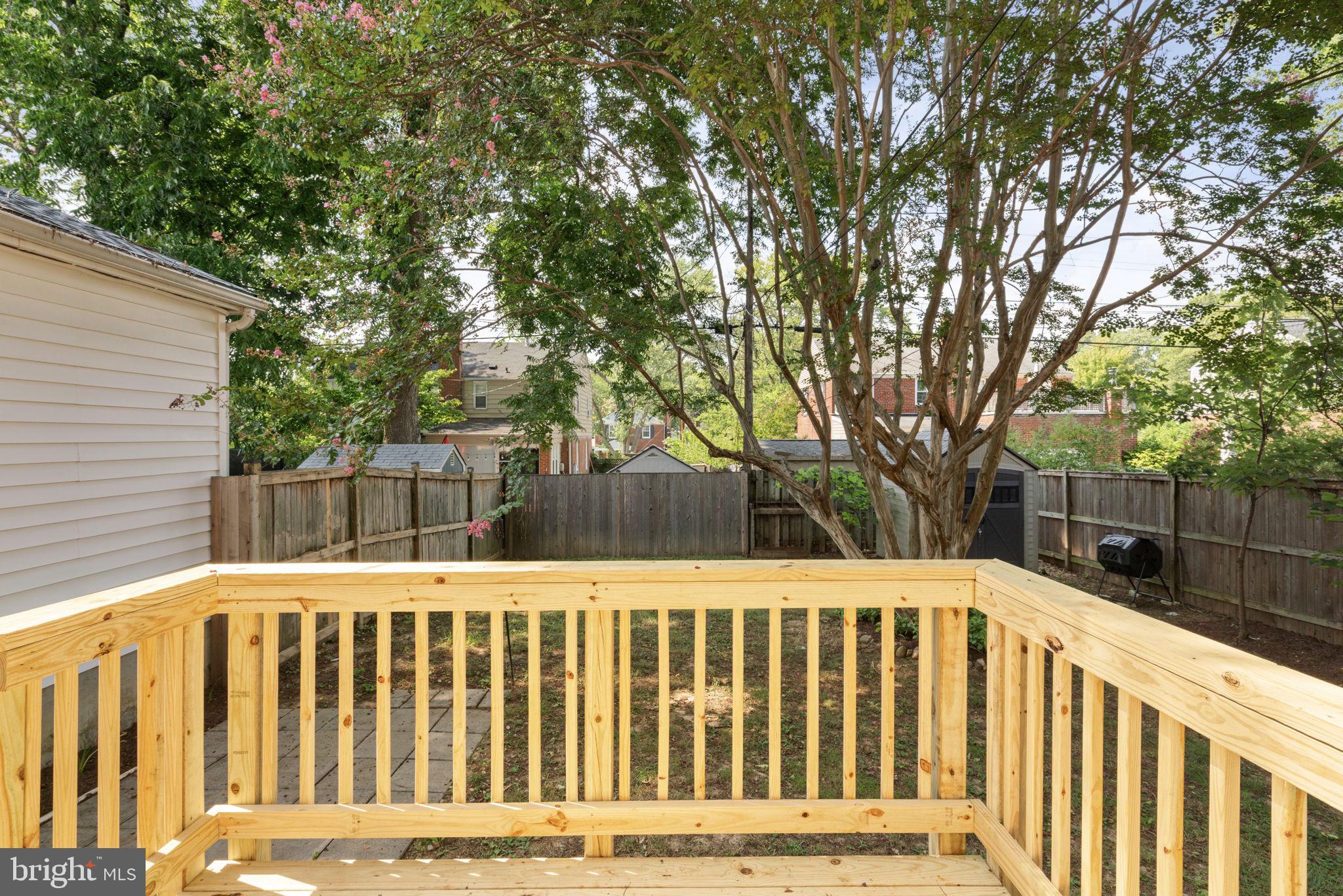 5934 WILLIAMSBURG ROAD