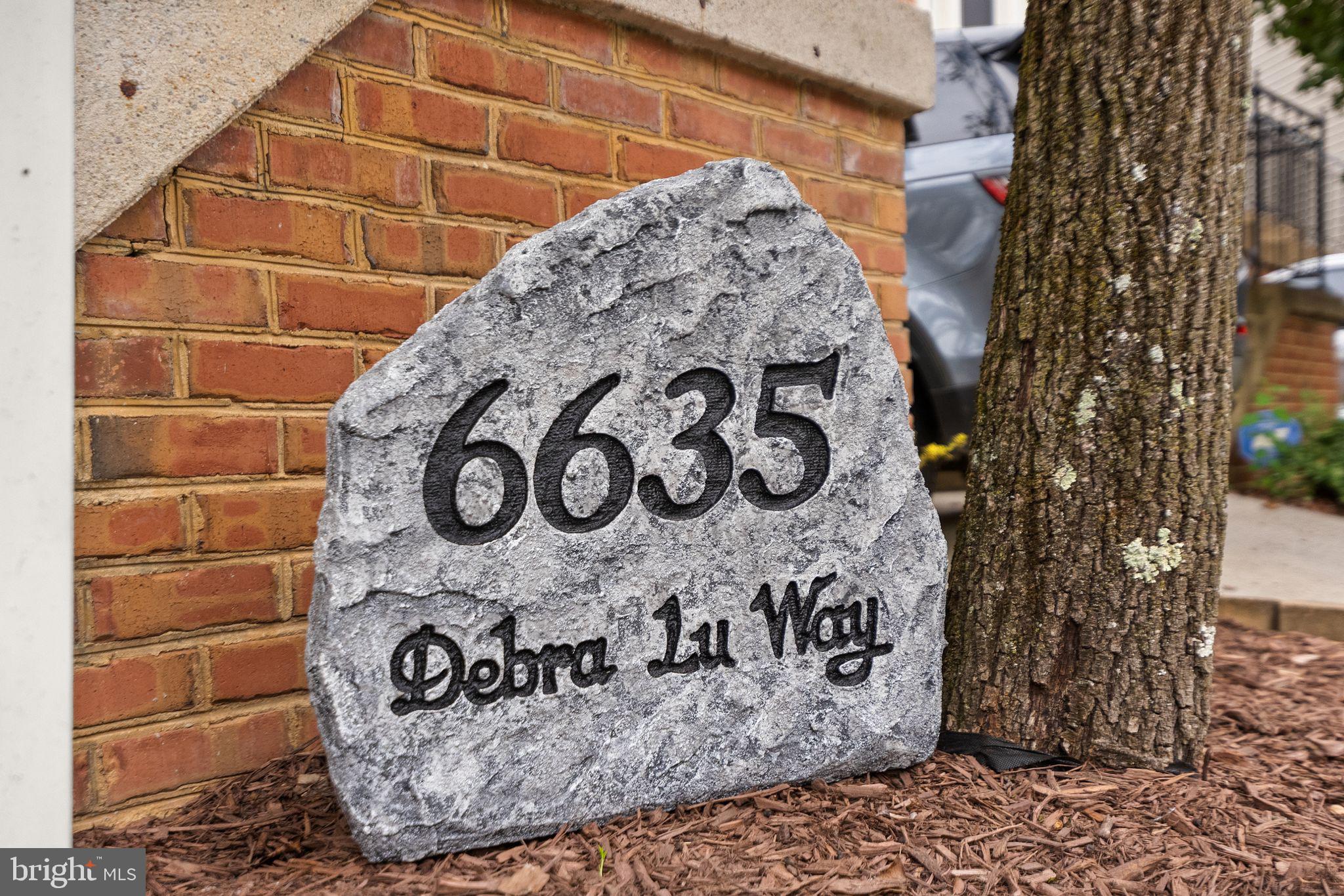 6635 DEBRA LU WAY