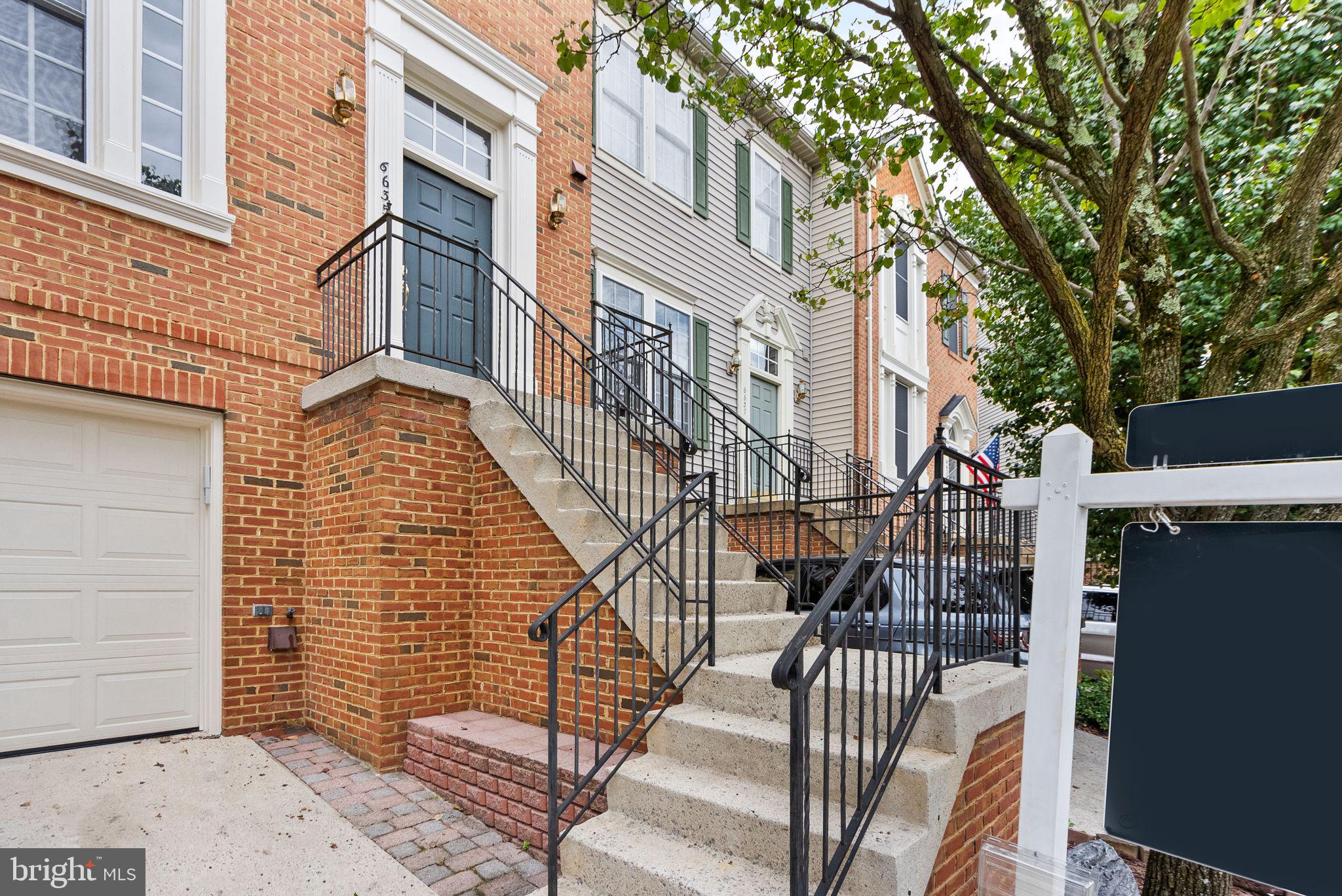 6635 DEBRA LU WAY