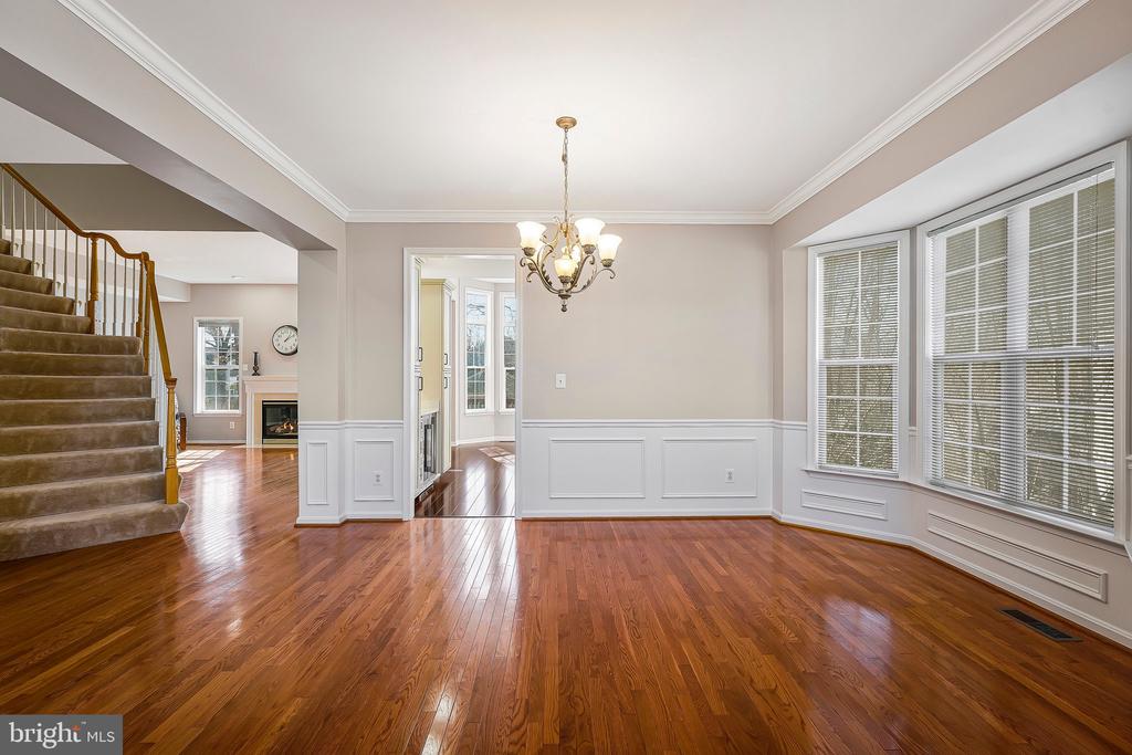 4741 FEATURE OAK WAY