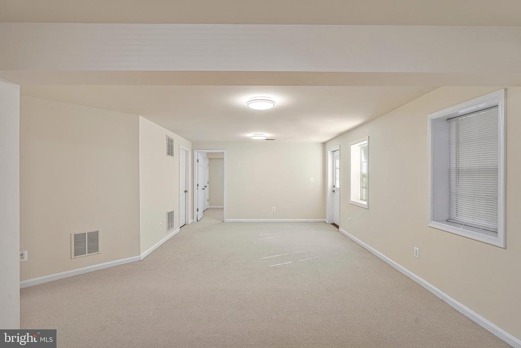 4741 FEATURE OAK WAY