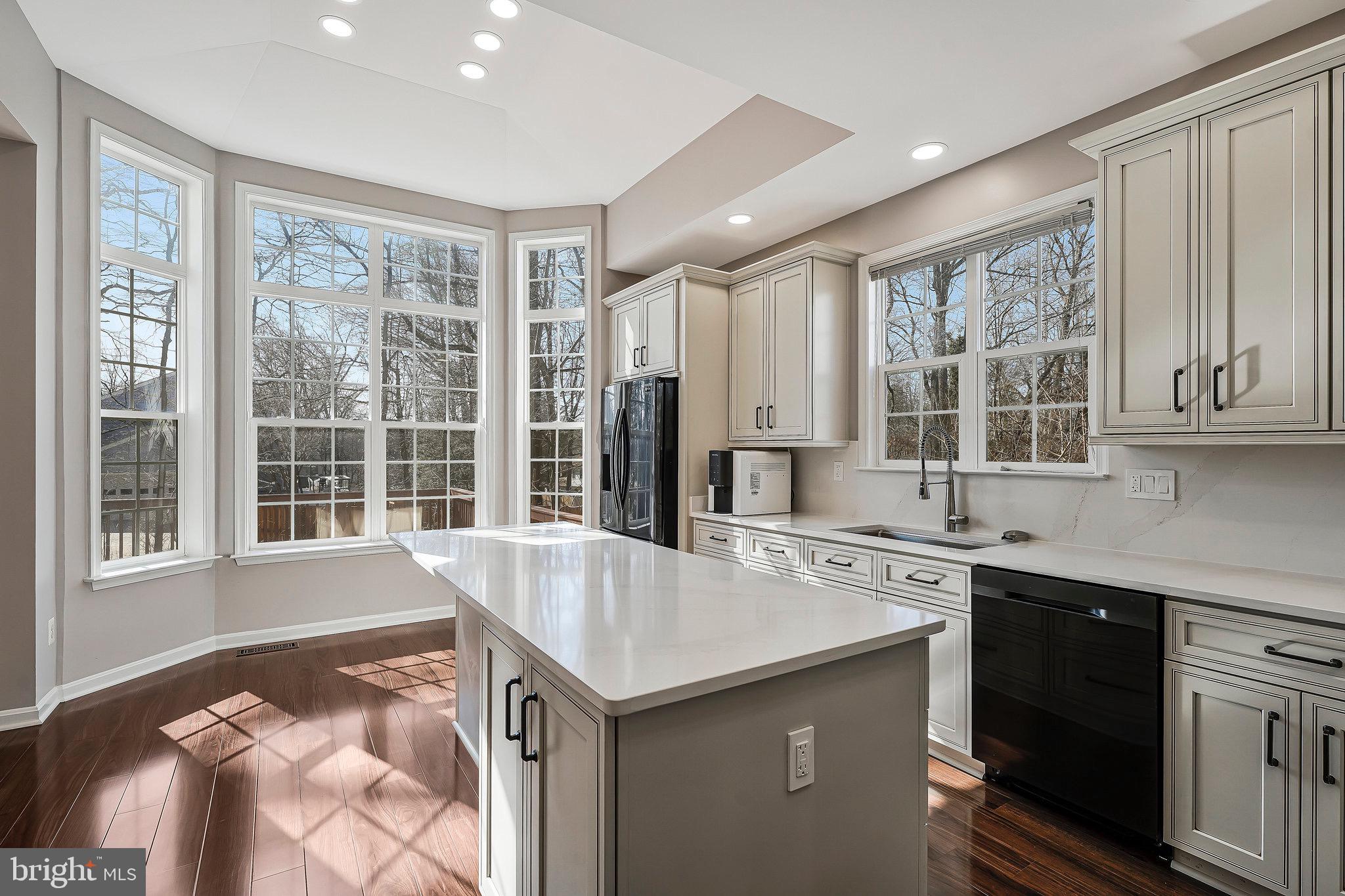 4741 FEATURE OAK WAY