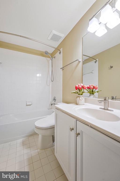 4741 FEATURE OAK WAY