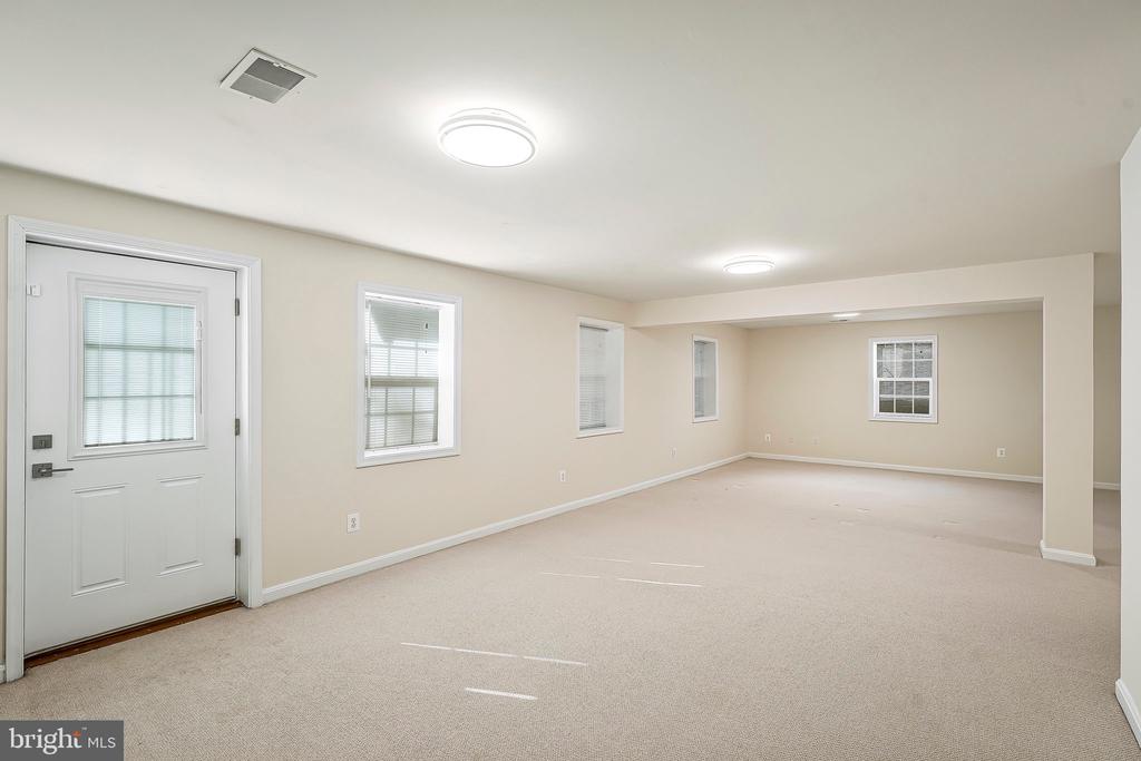 4741 FEATURE OAK WAY