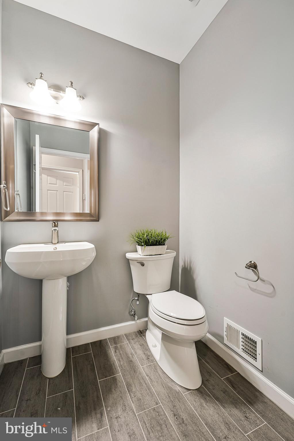 4741 FEATURE OAK WAY