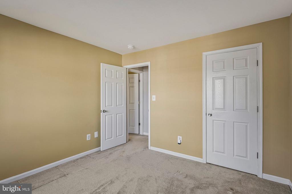 4741 FEATURE OAK WAY