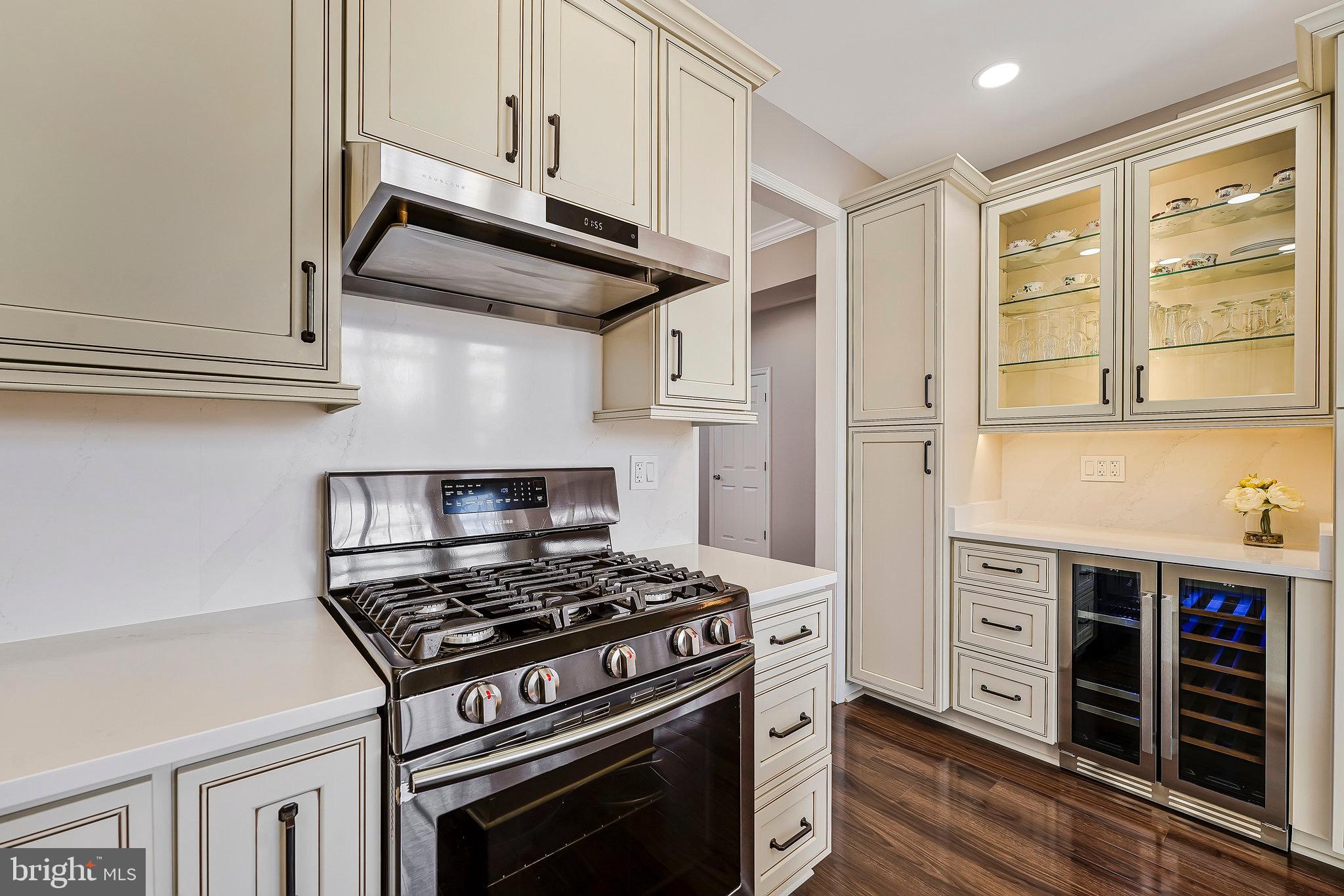 4741 FEATURE OAK WAY