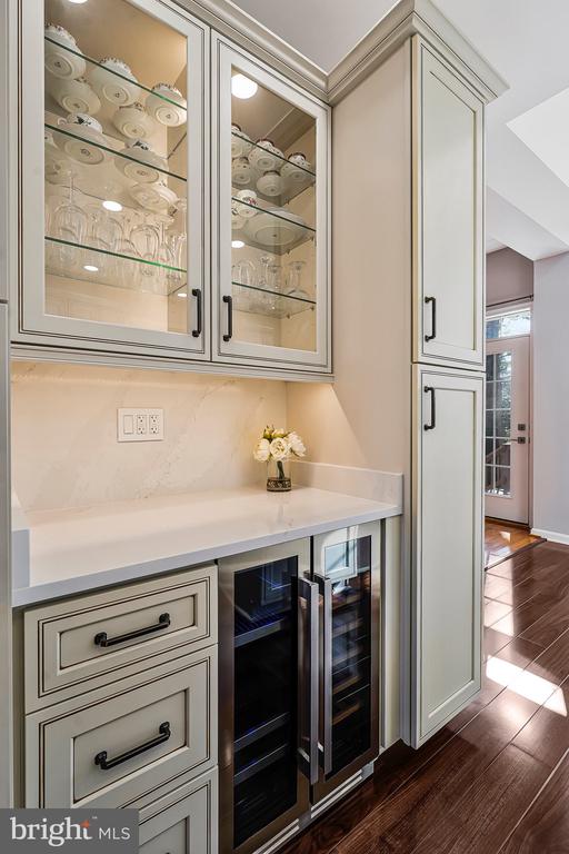 4741 FEATURE OAK WAY