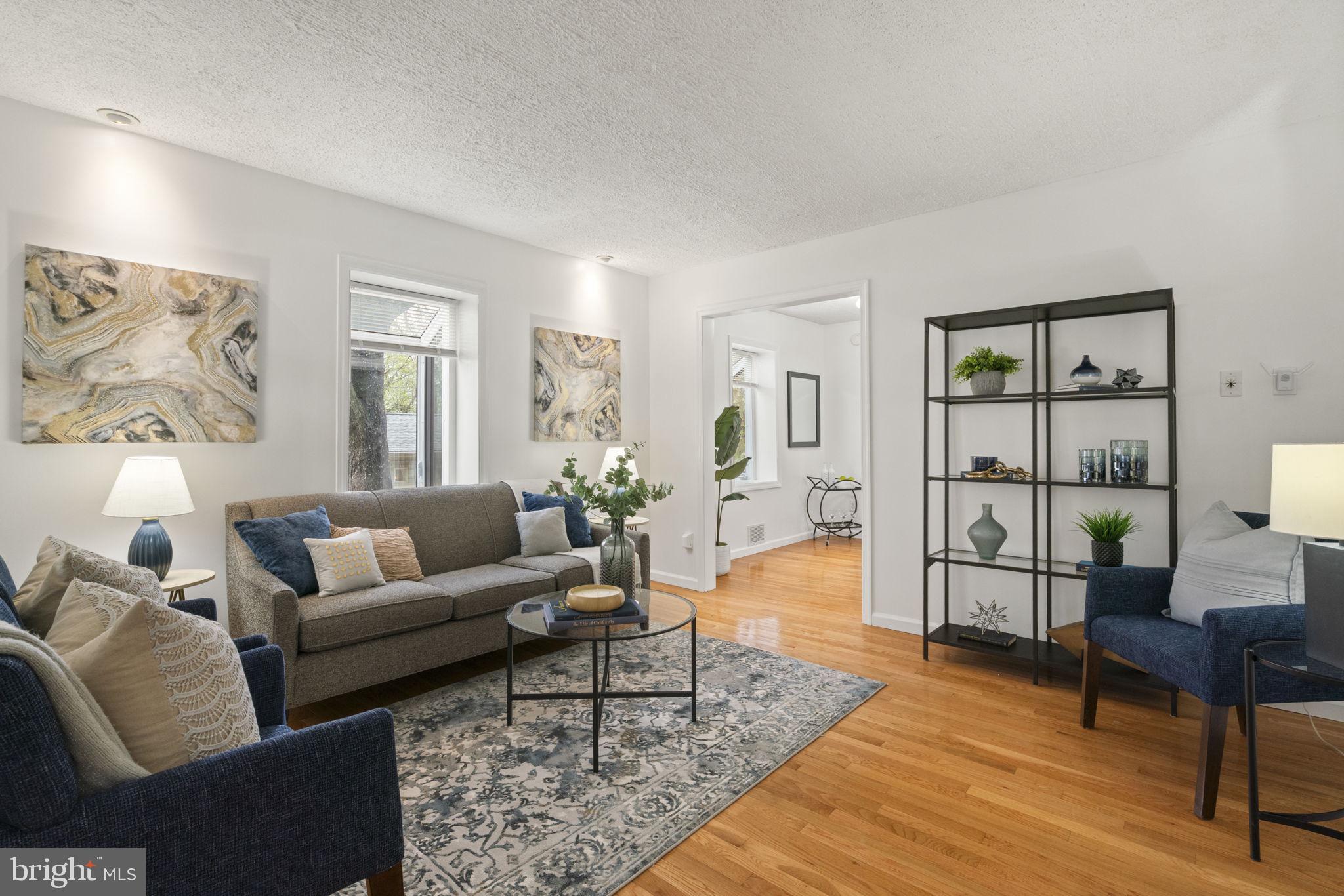 2732 FORT DRIVE