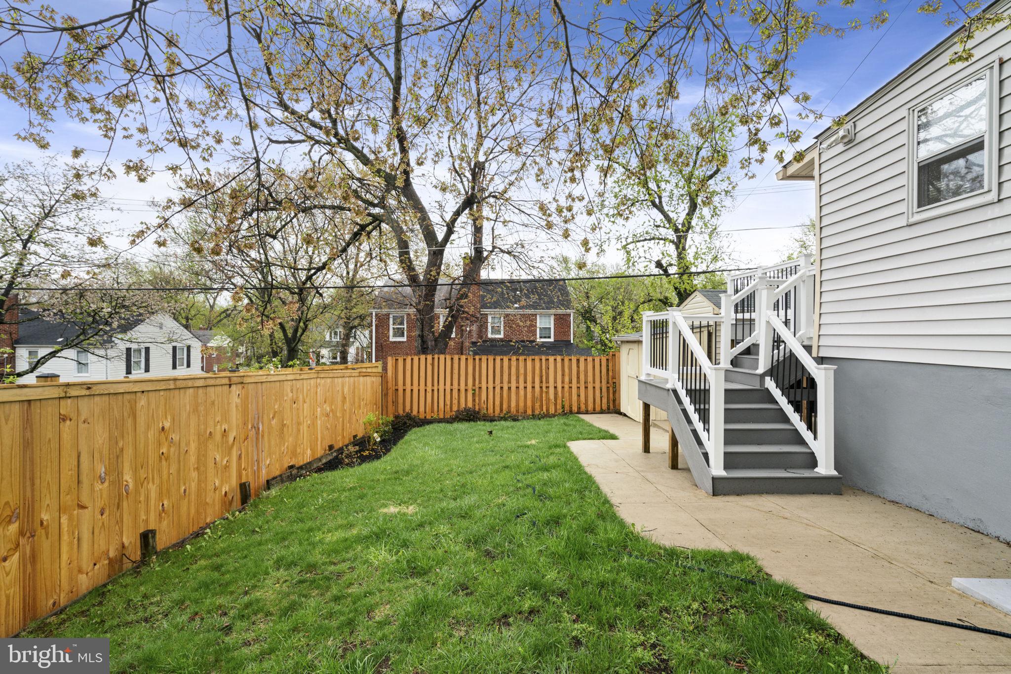 2732 FORT DRIVE
