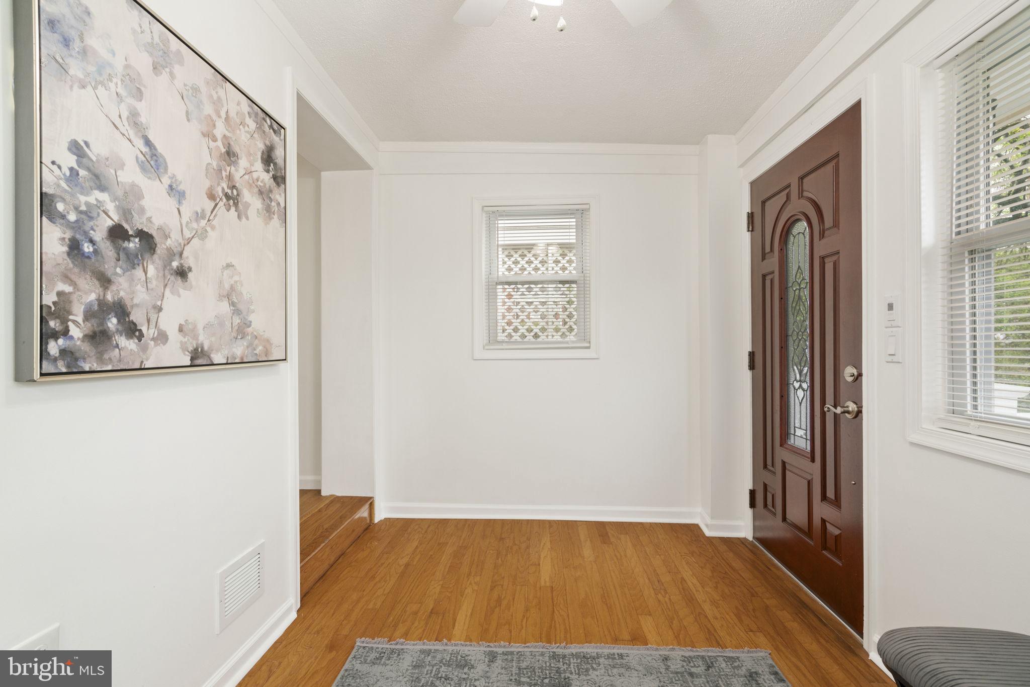 2732 FORT DRIVE