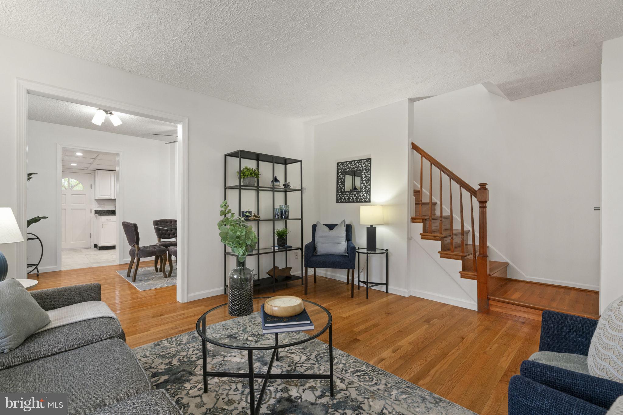 2732 FORT DRIVE