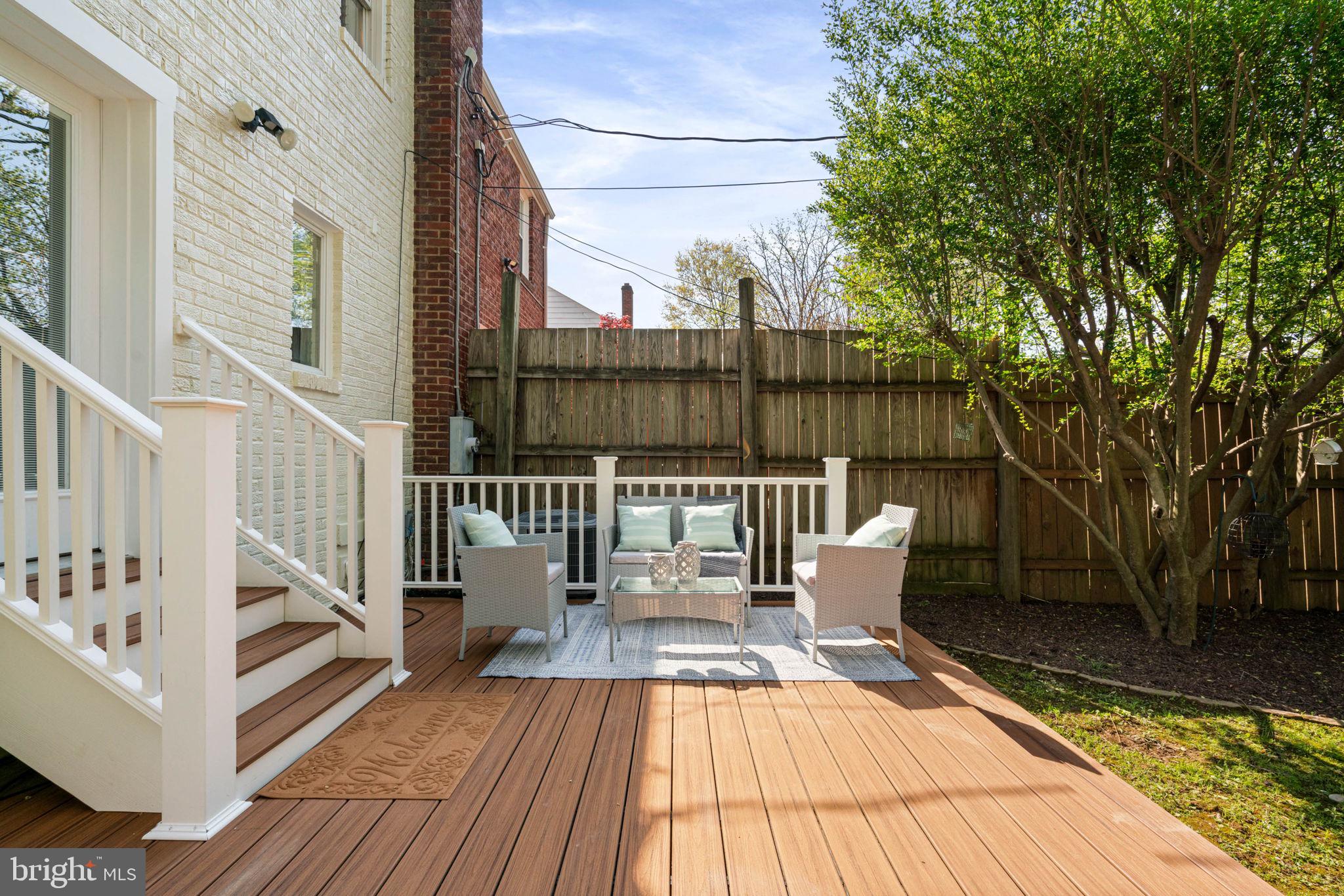 2719 FORT DRIVE
